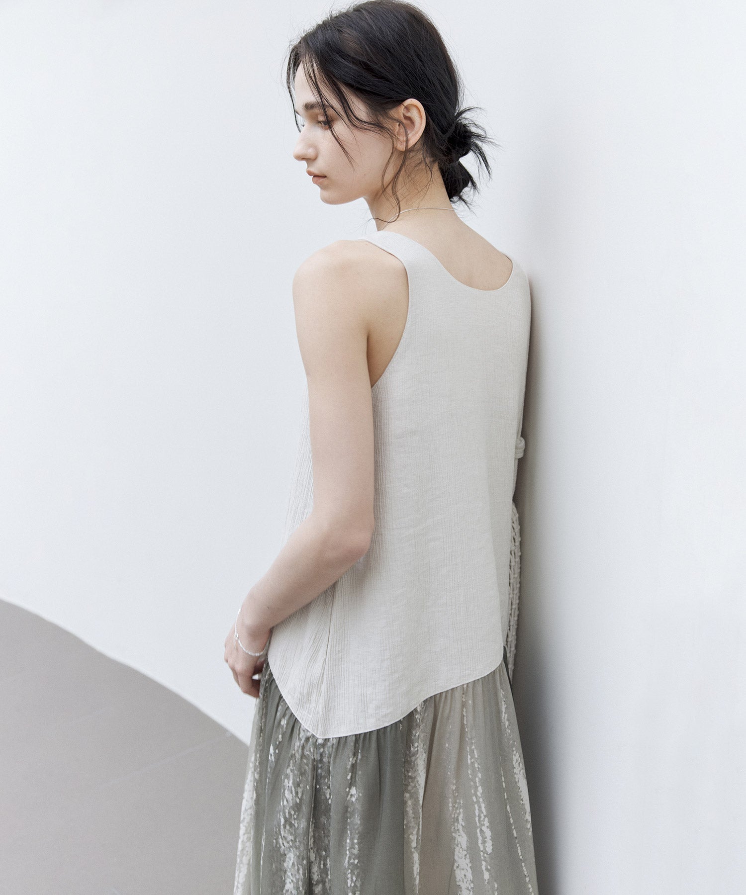 Artistic Light & Shadow Print Sleeveless Dress