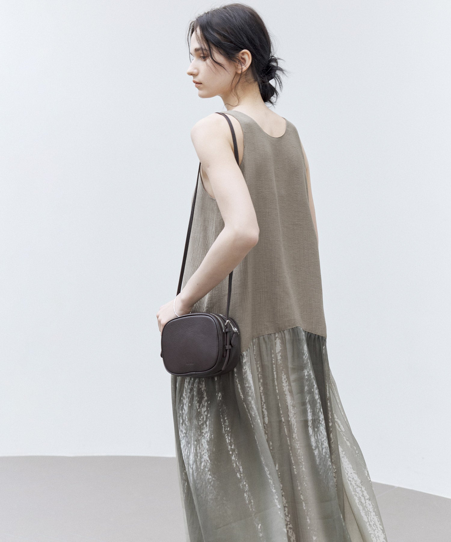 Artistic Light & Shadow Print Sleeveless Dress
