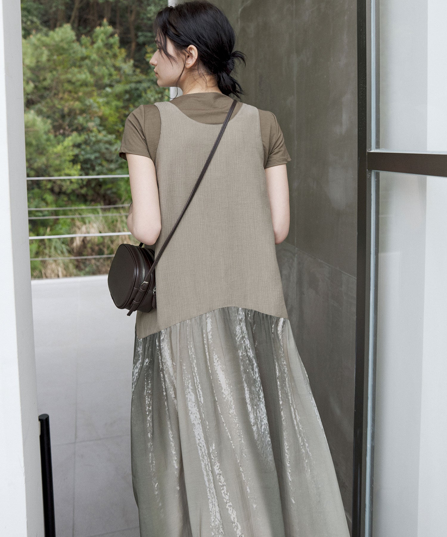 Artistic Light & Shadow Print Sleeveless Dress