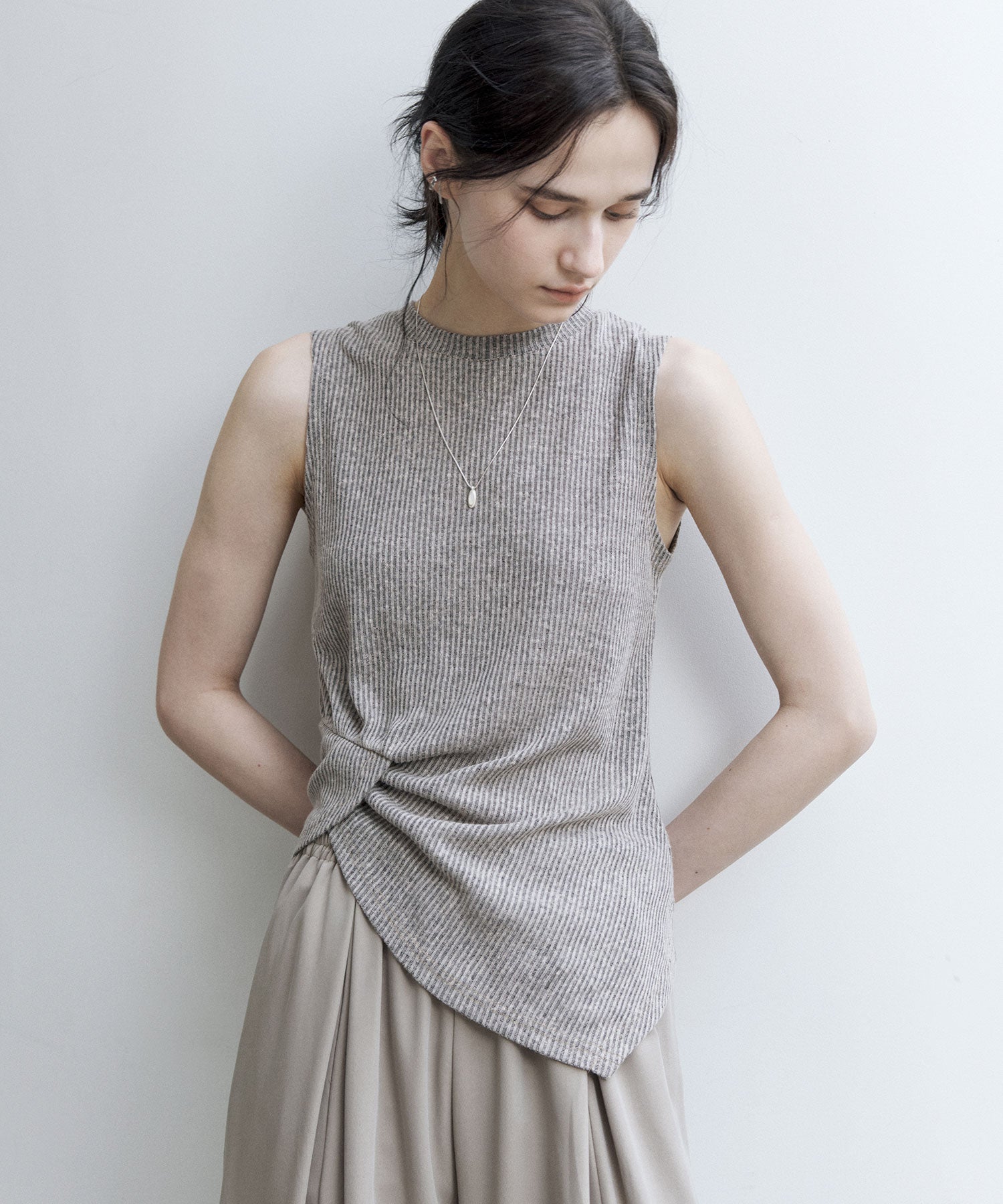 Linen Blend Sleeveless Knit Top with Deconstructed Tuck Design