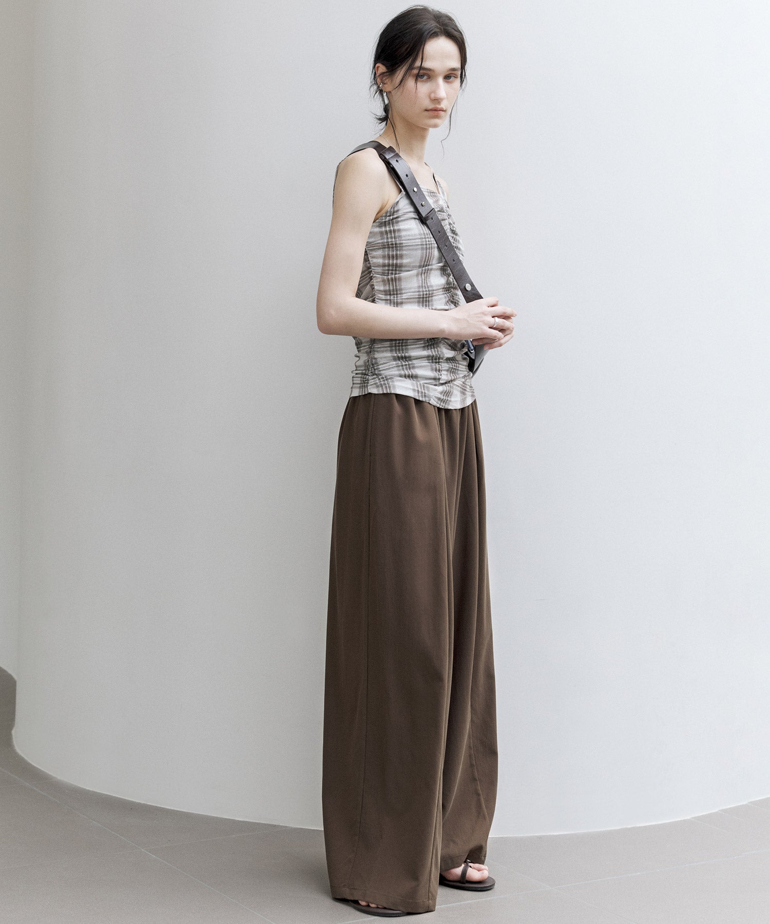 Basic Flowy Wide-Leg Pants