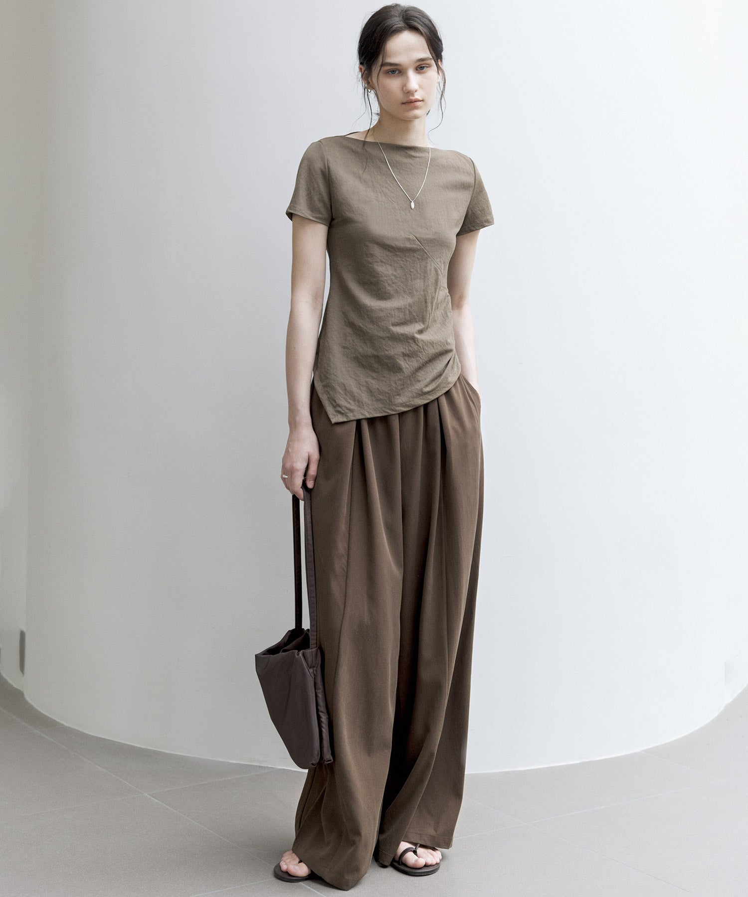 Basic Flowy Wide-Leg Pants