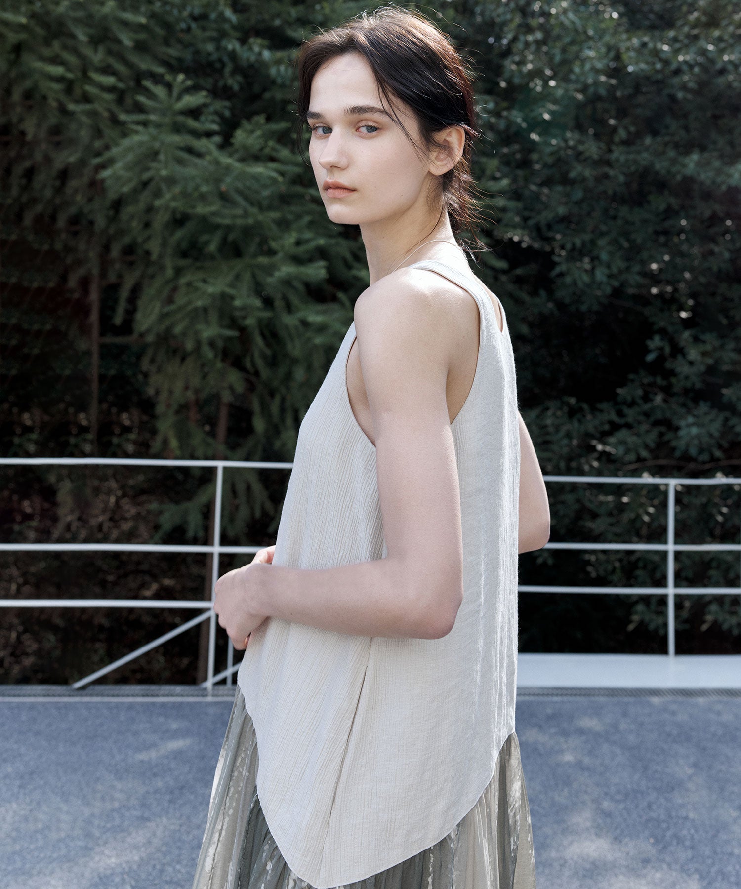 Artistic Light & Shadow Print Sleeveless Dress