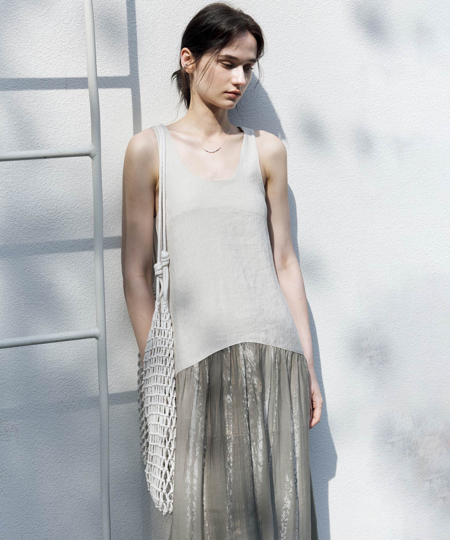 Artistic Light & Shadow Print Sleeveless Dress
