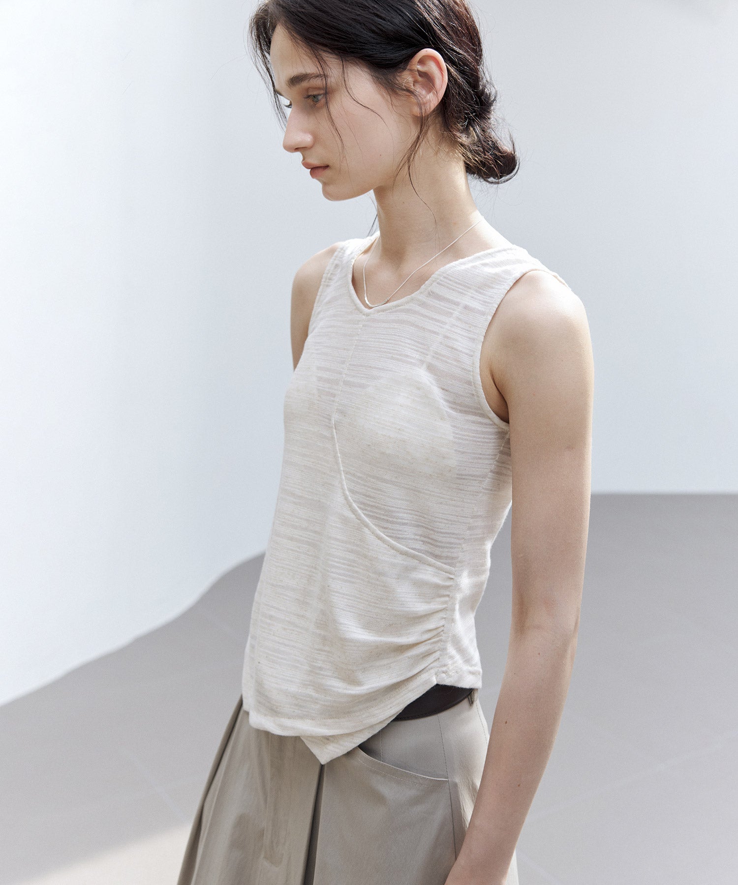 Asymmetric Hem Ruched Tank Top – Slim Fit & Deconstructed Design