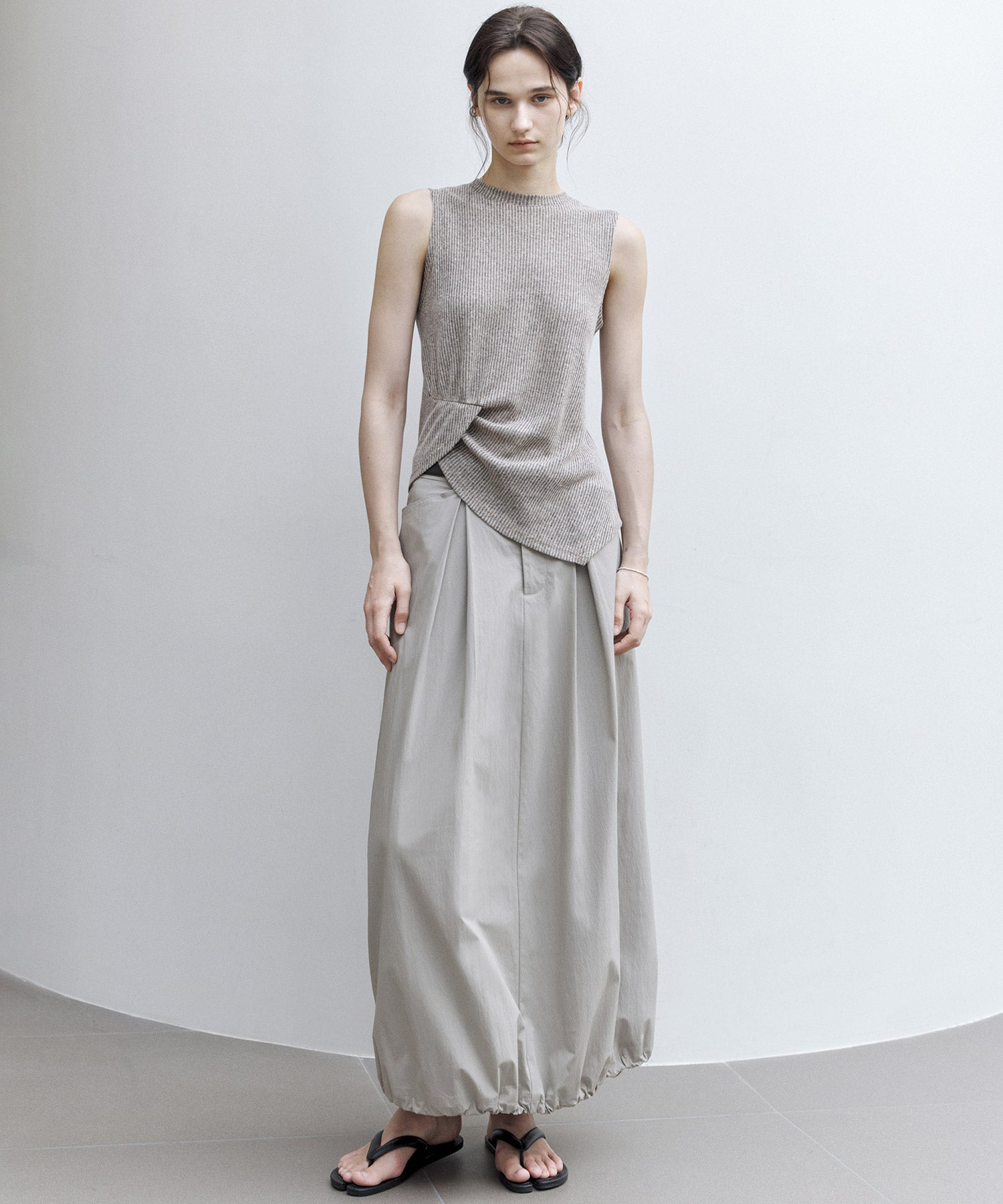 Mid-Rise A-Line Balloon Skirt with Pleated Utility Design