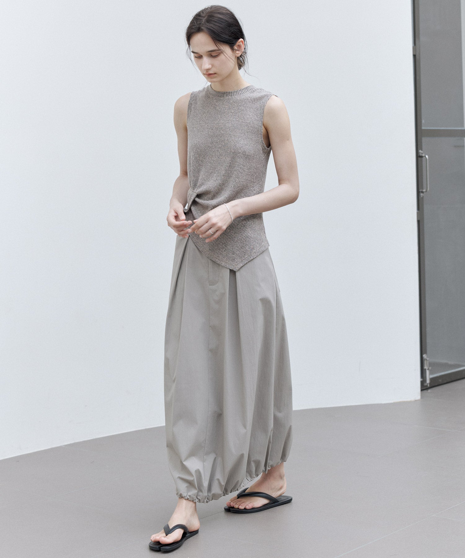 Linen Blend Sleeveless Knit Top with Deconstructed Tuck Design