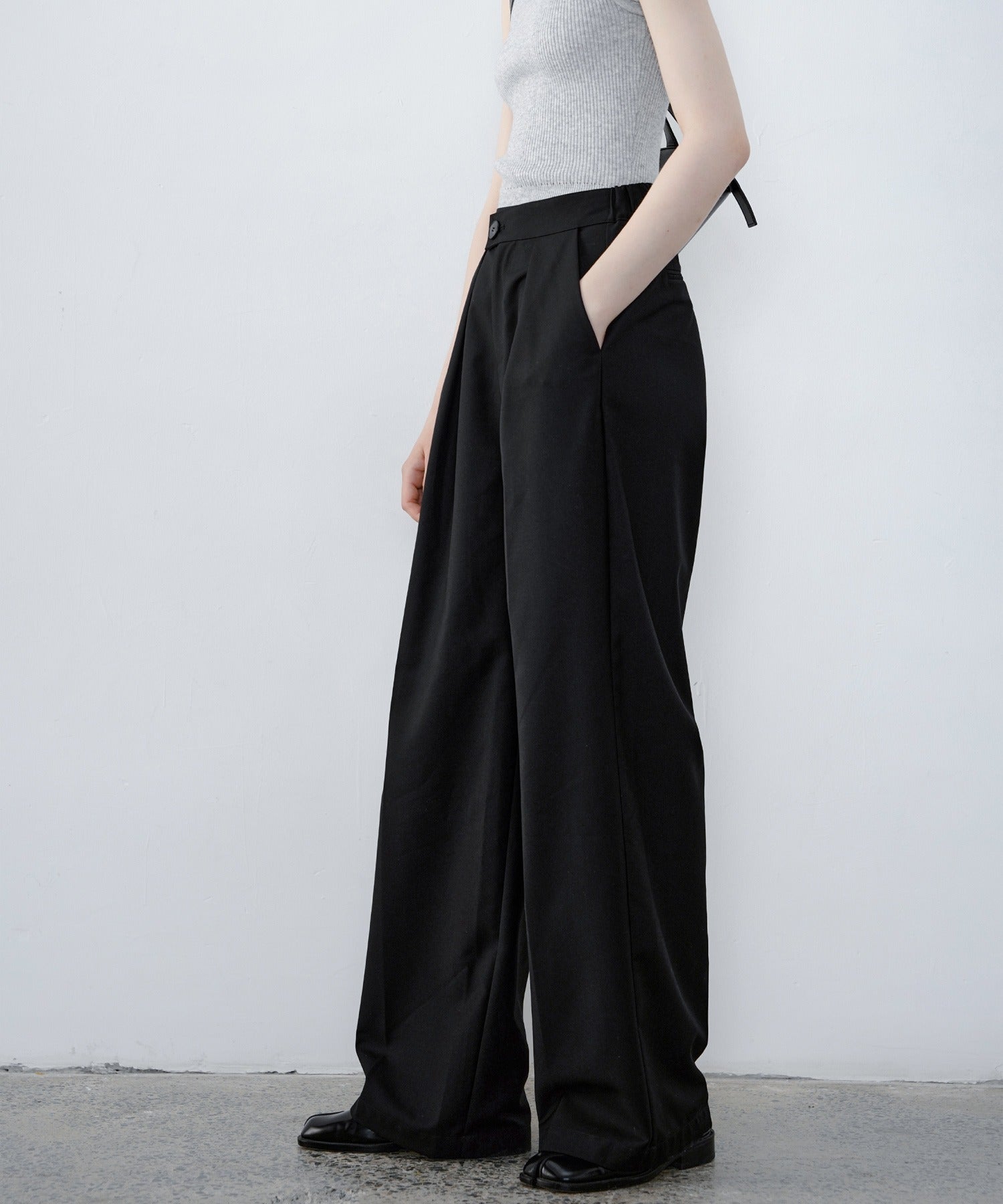 Hybrid Waist Detail Flowy Slacks