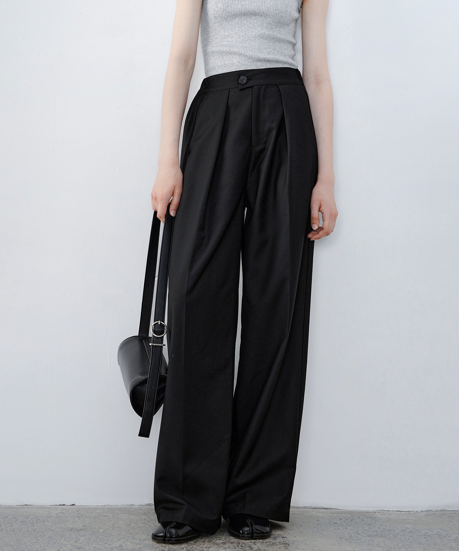 Hybrid Waist Detail Flowy Slacks
