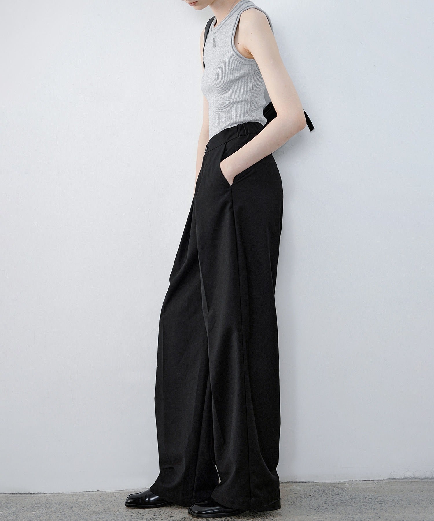 Hybrid Waist Detail Flowy Slacks