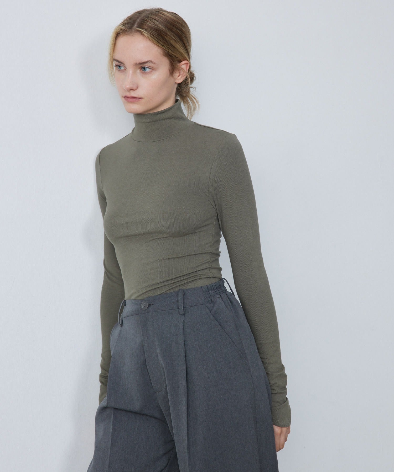 Smooth Touch High Neck Pullover