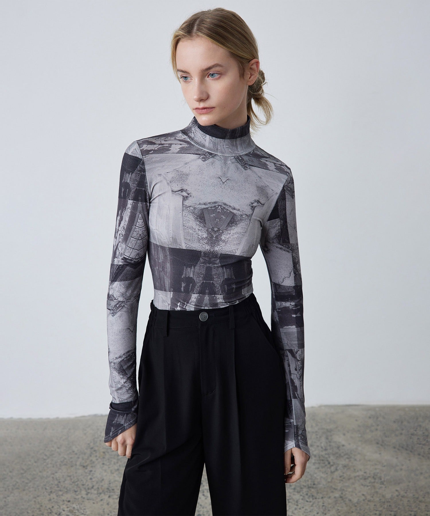 Smooth Touch High Neck Pullover