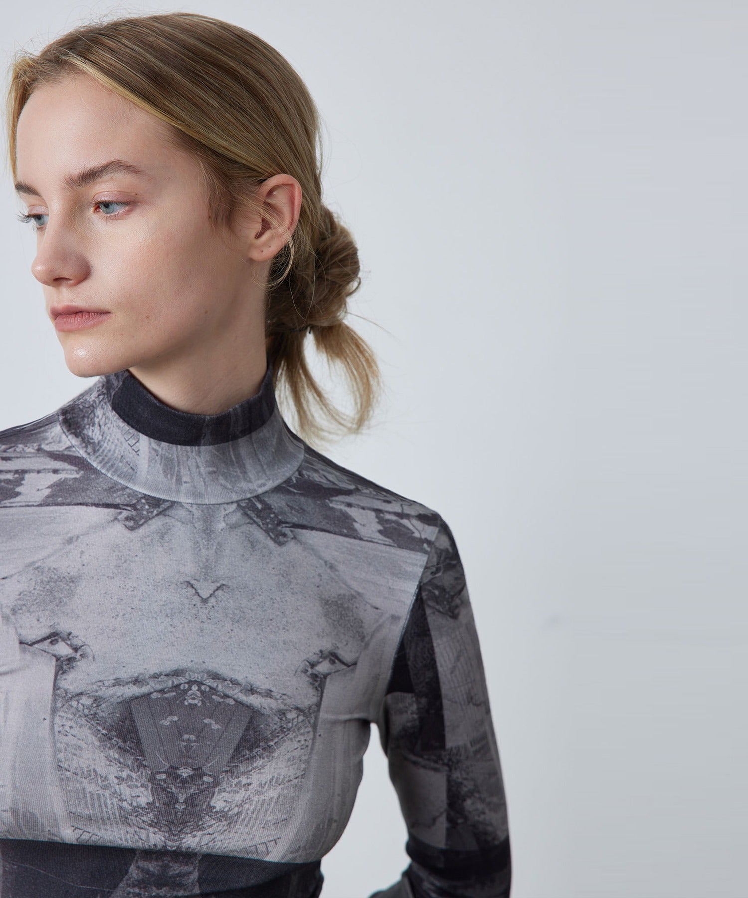 Smooth Touch High Neck Pullover