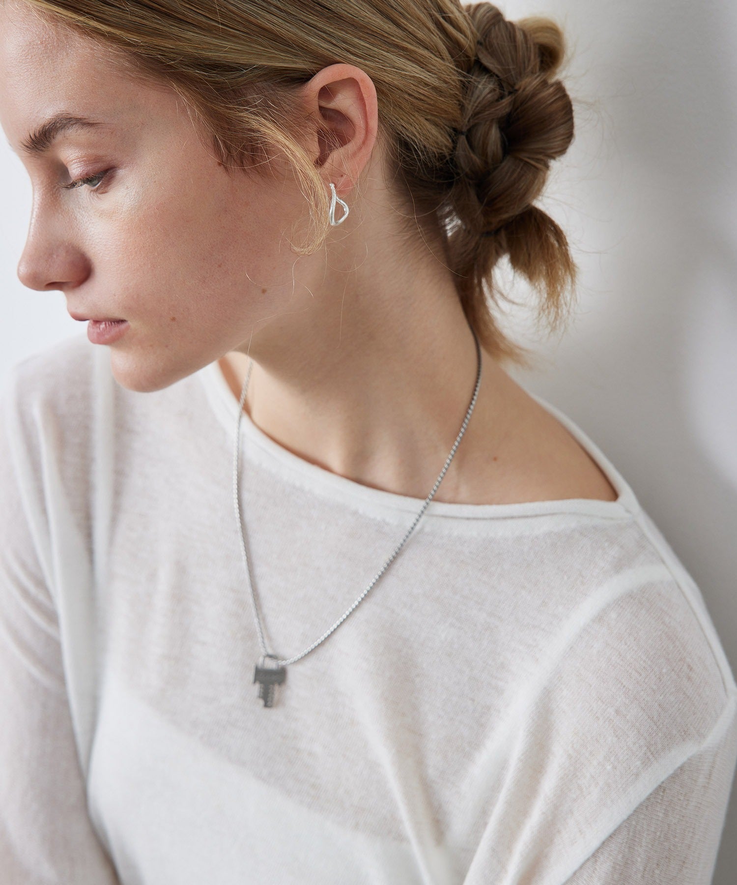 Key-Shaped Charm Necklace with Eloops Logo on Snake Chain