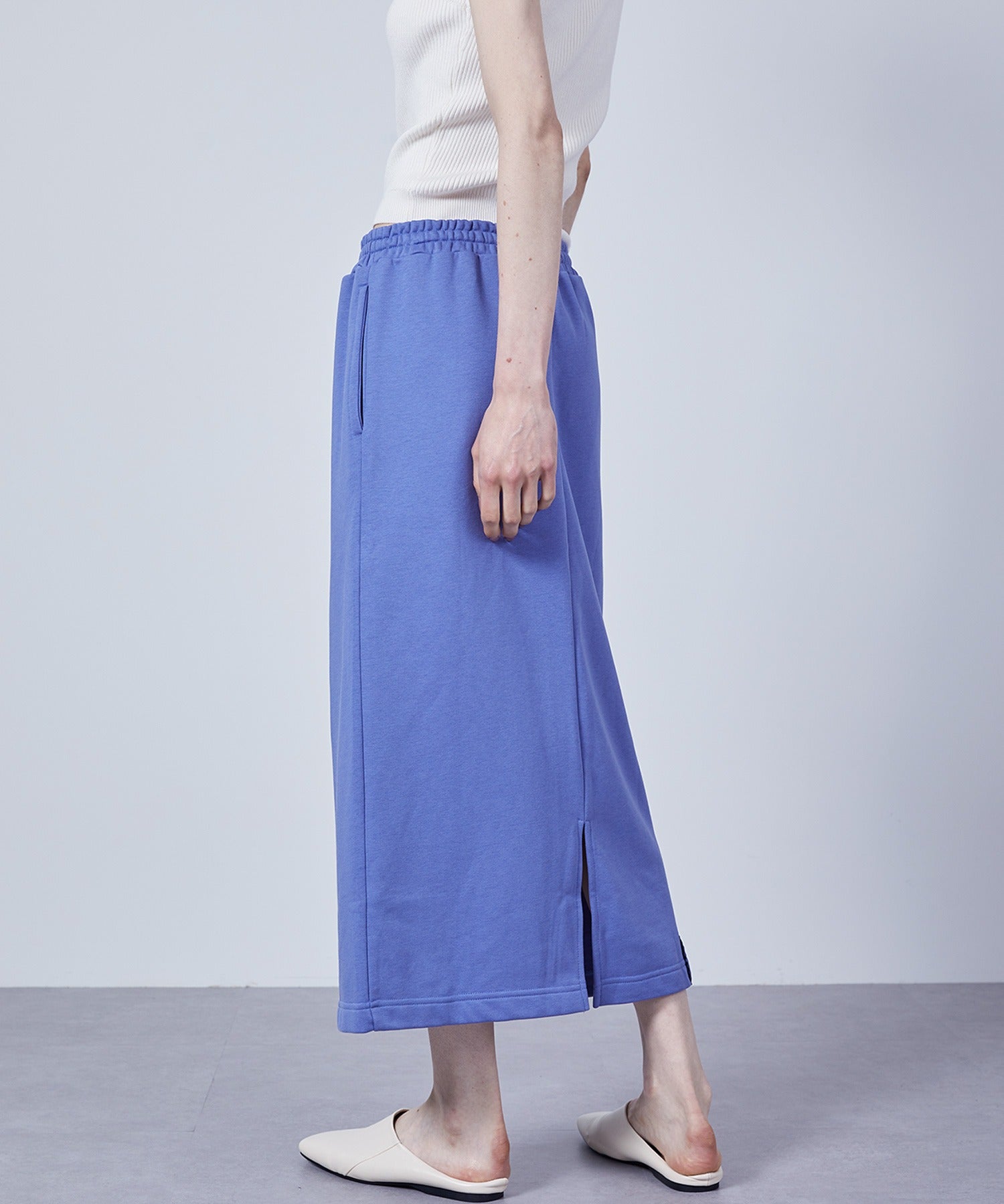 Slim Fit Back Slit Sweat Skirt