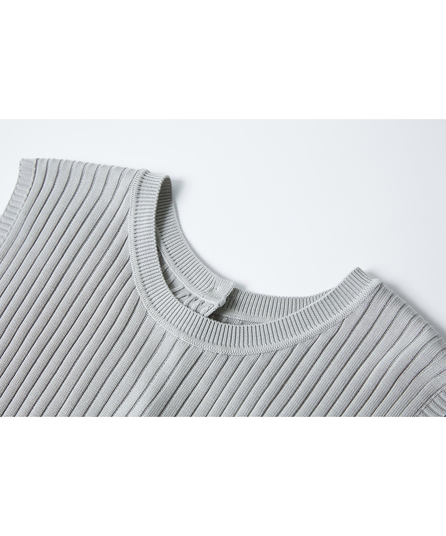 Versatile Knit Tank with Transformable Design