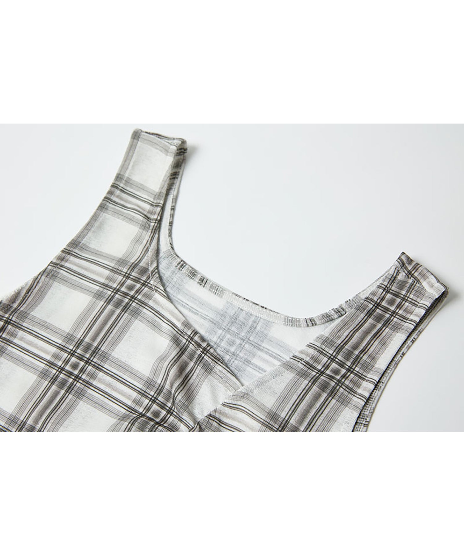 Ruched Checkered Sleeveless Top – Slim Fit Summer Blouse