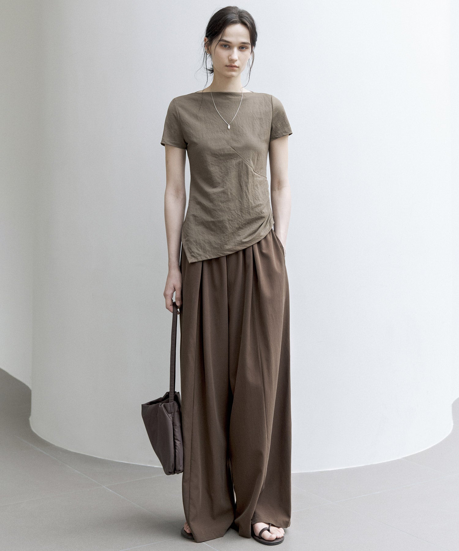 Basic Flowy Wide-Leg Pants
