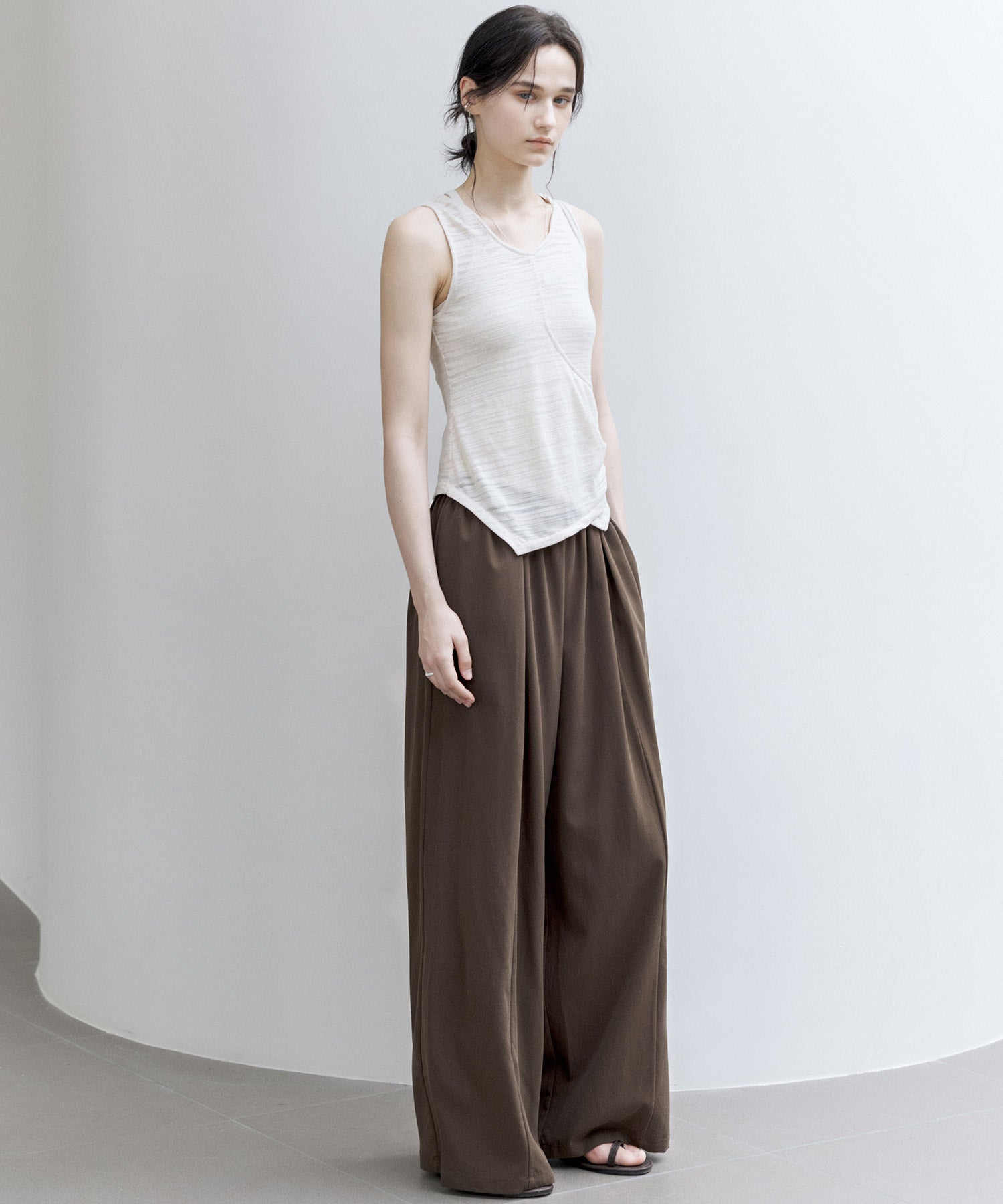 Asymmetric Hem Ruched Tank Top – Slim Fit & Deconstructed Design