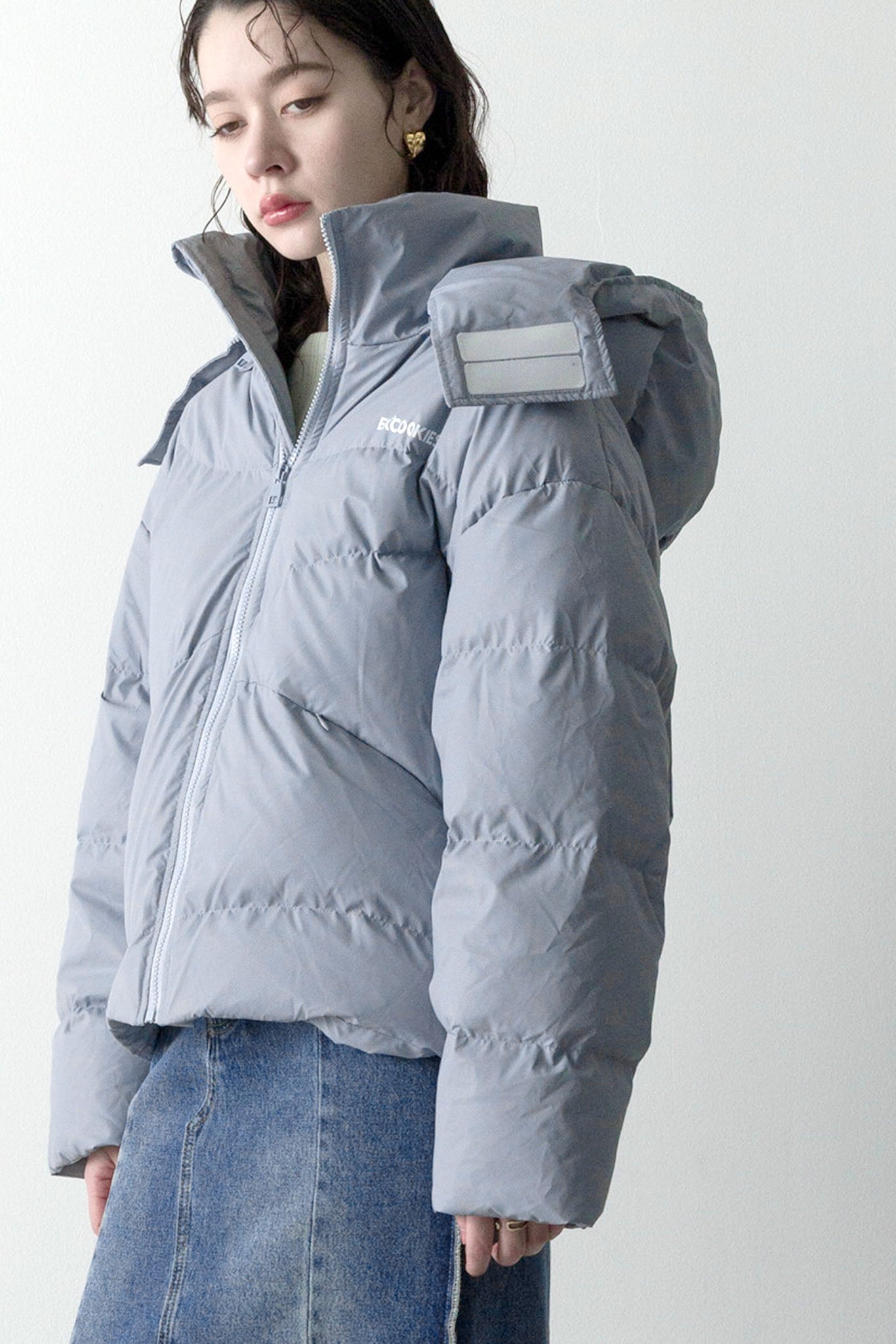 Hooded volume down jacket 