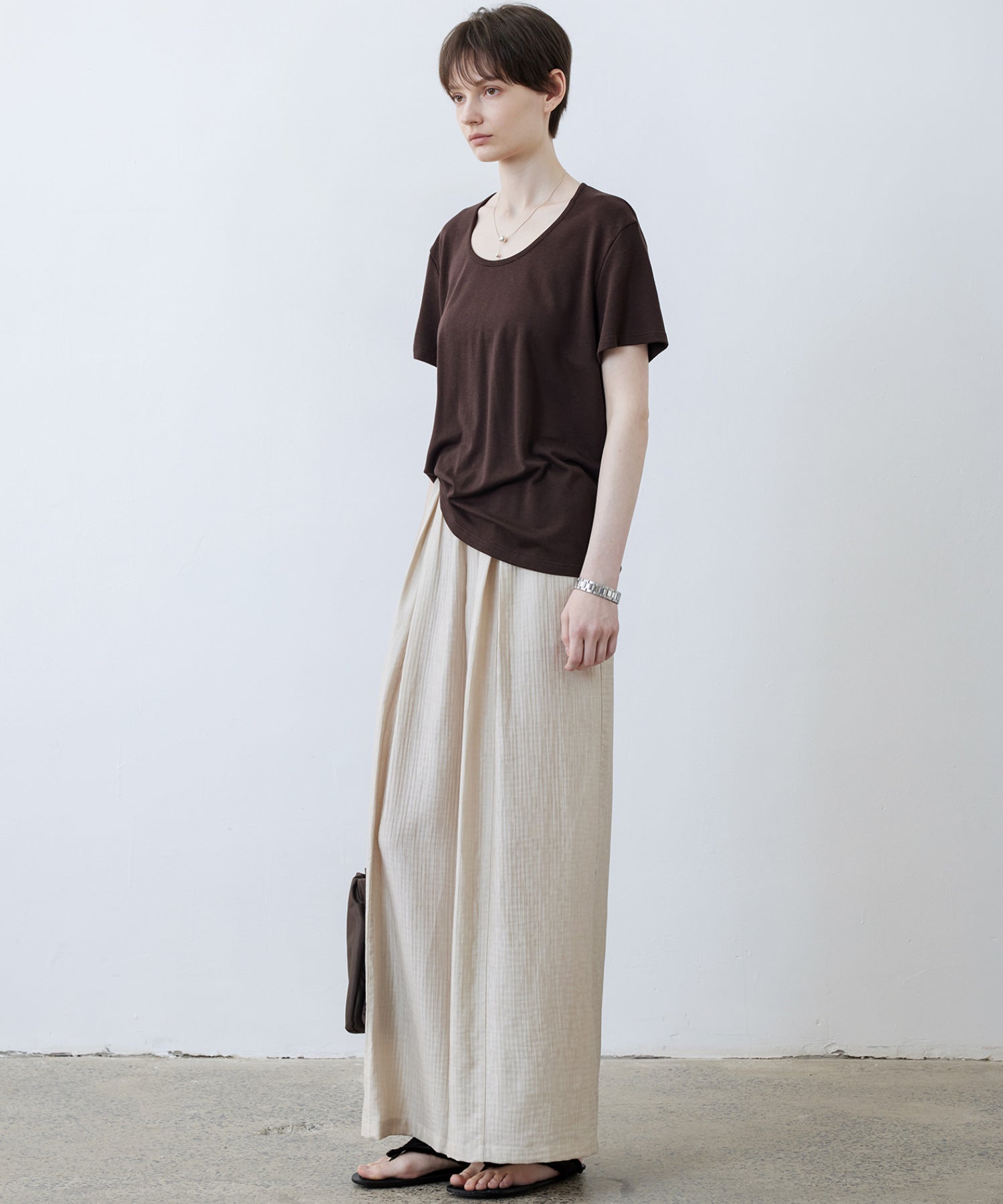 Lightweight Textured Wide-Leg Pants