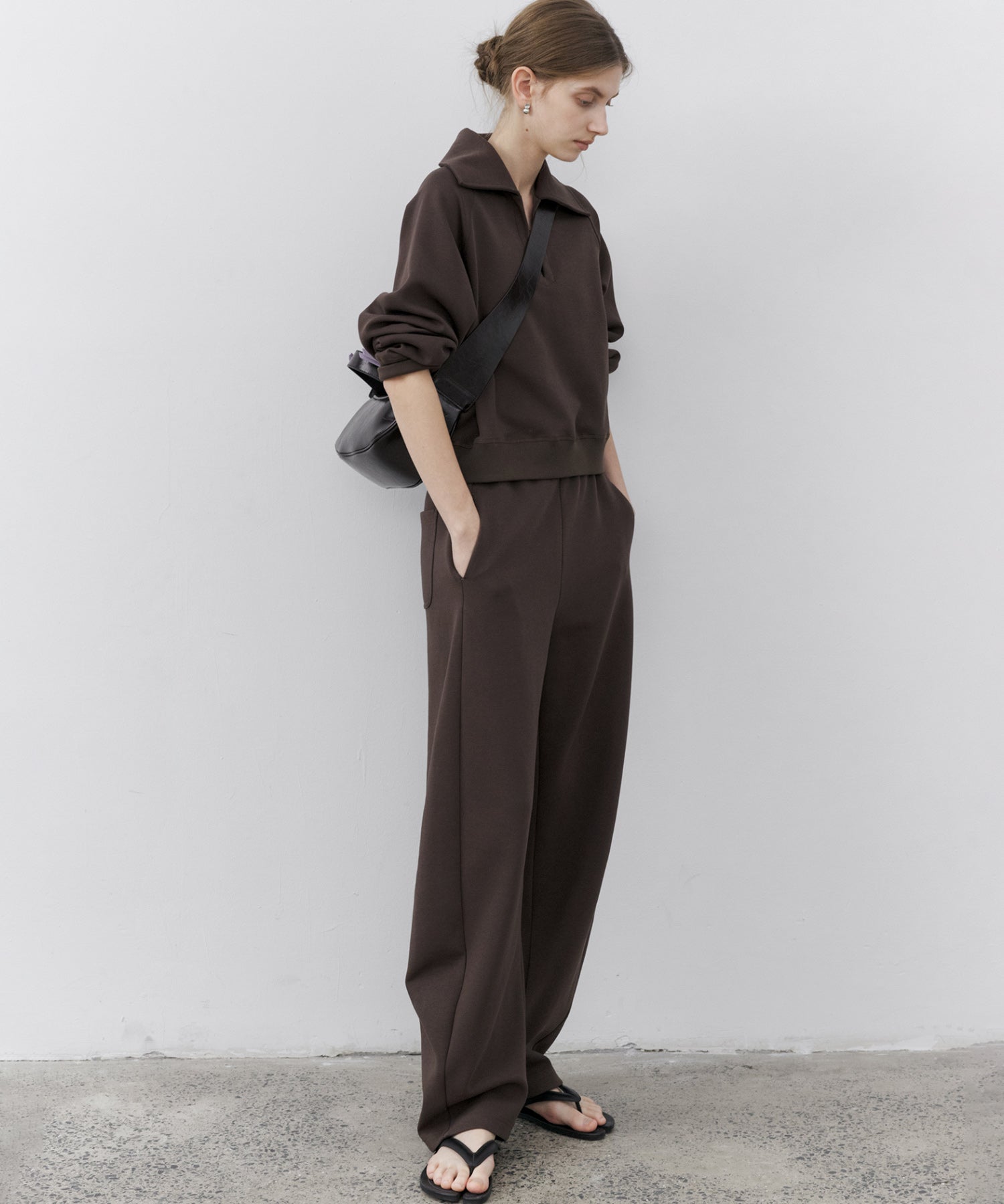 Basic Arch Silhouette Sweatpants