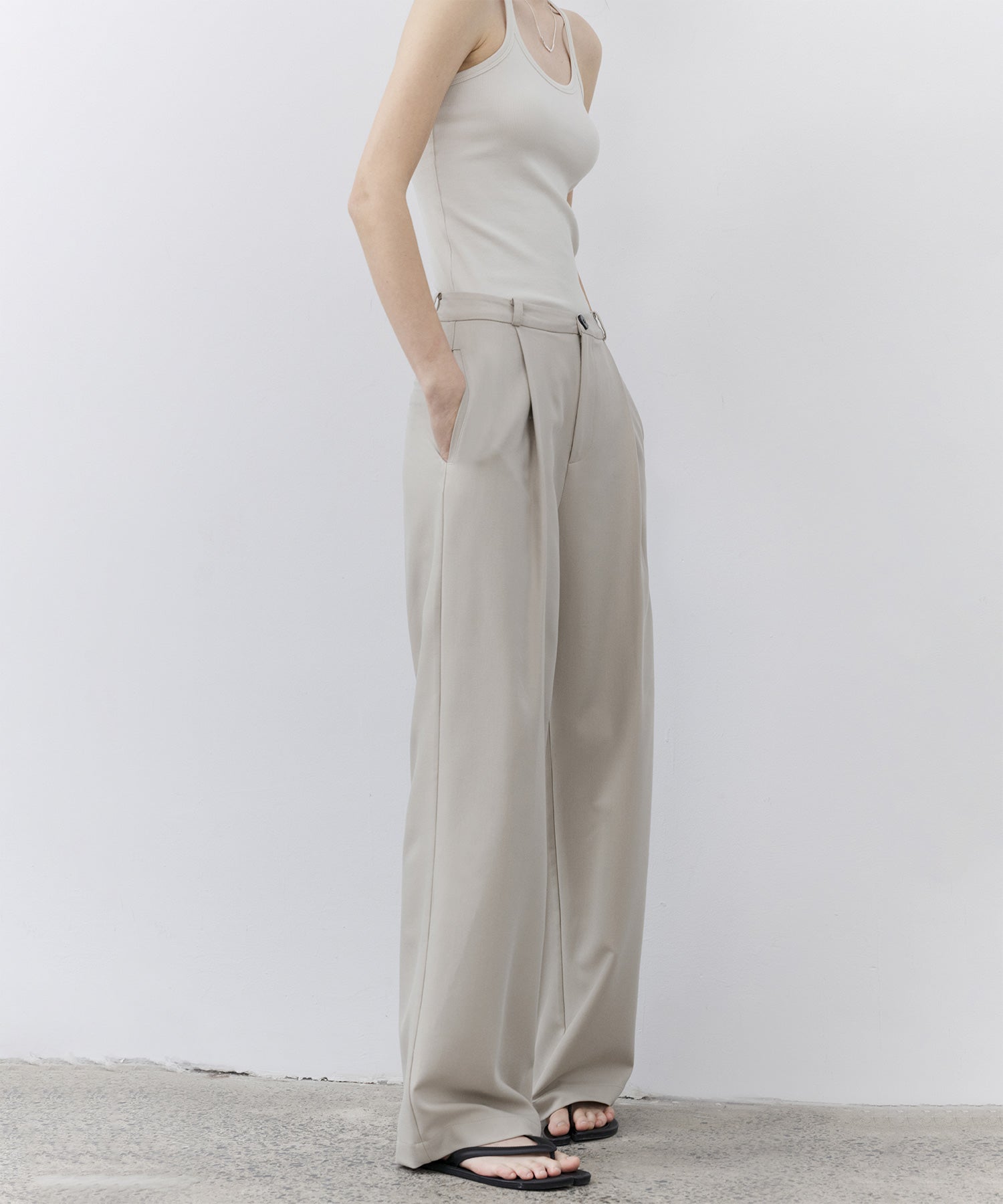 Basic Drape Tailored Straight Slacks