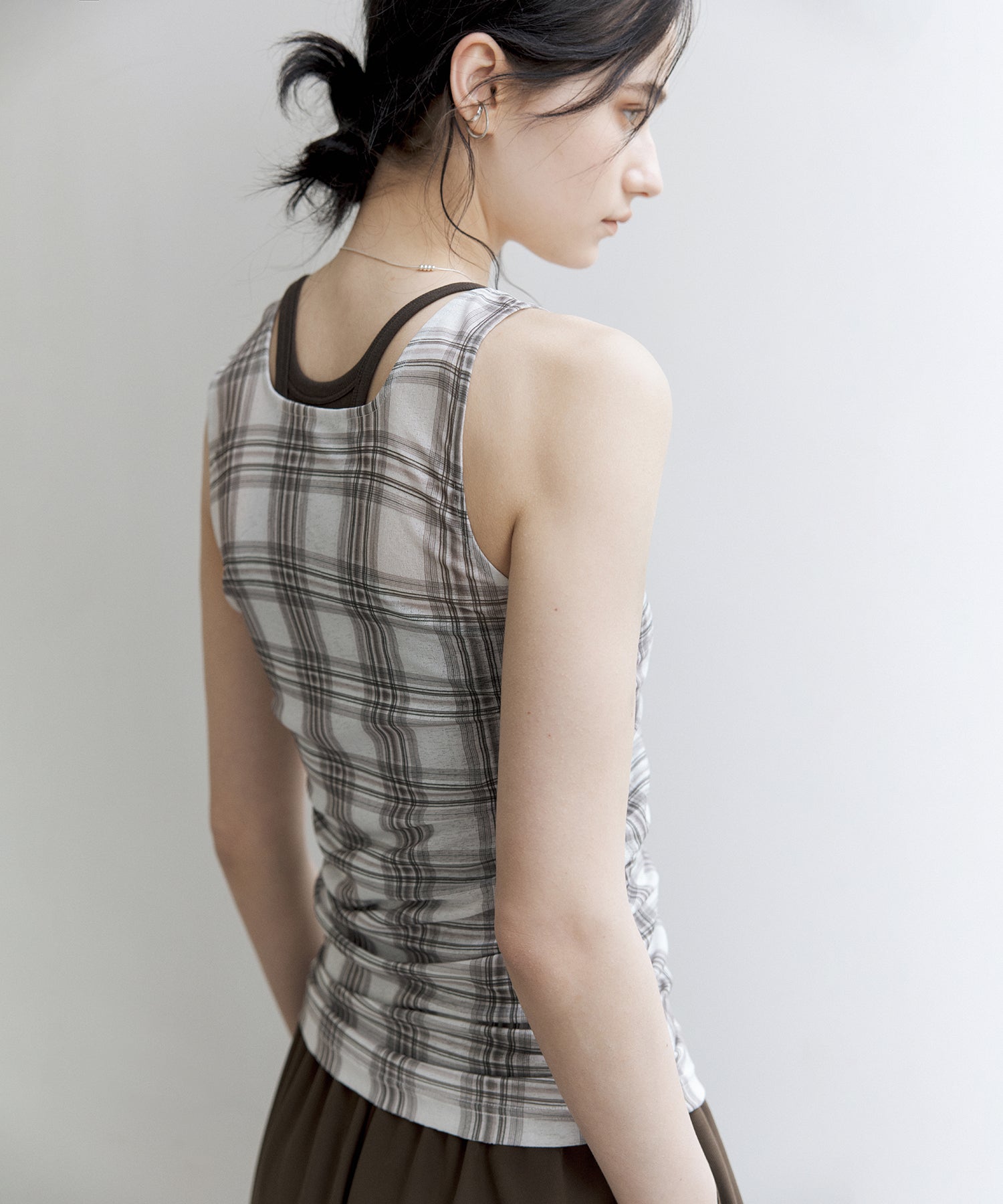 Ruched Checkered Sleeveless Top – Slim Fit Summer Blouse