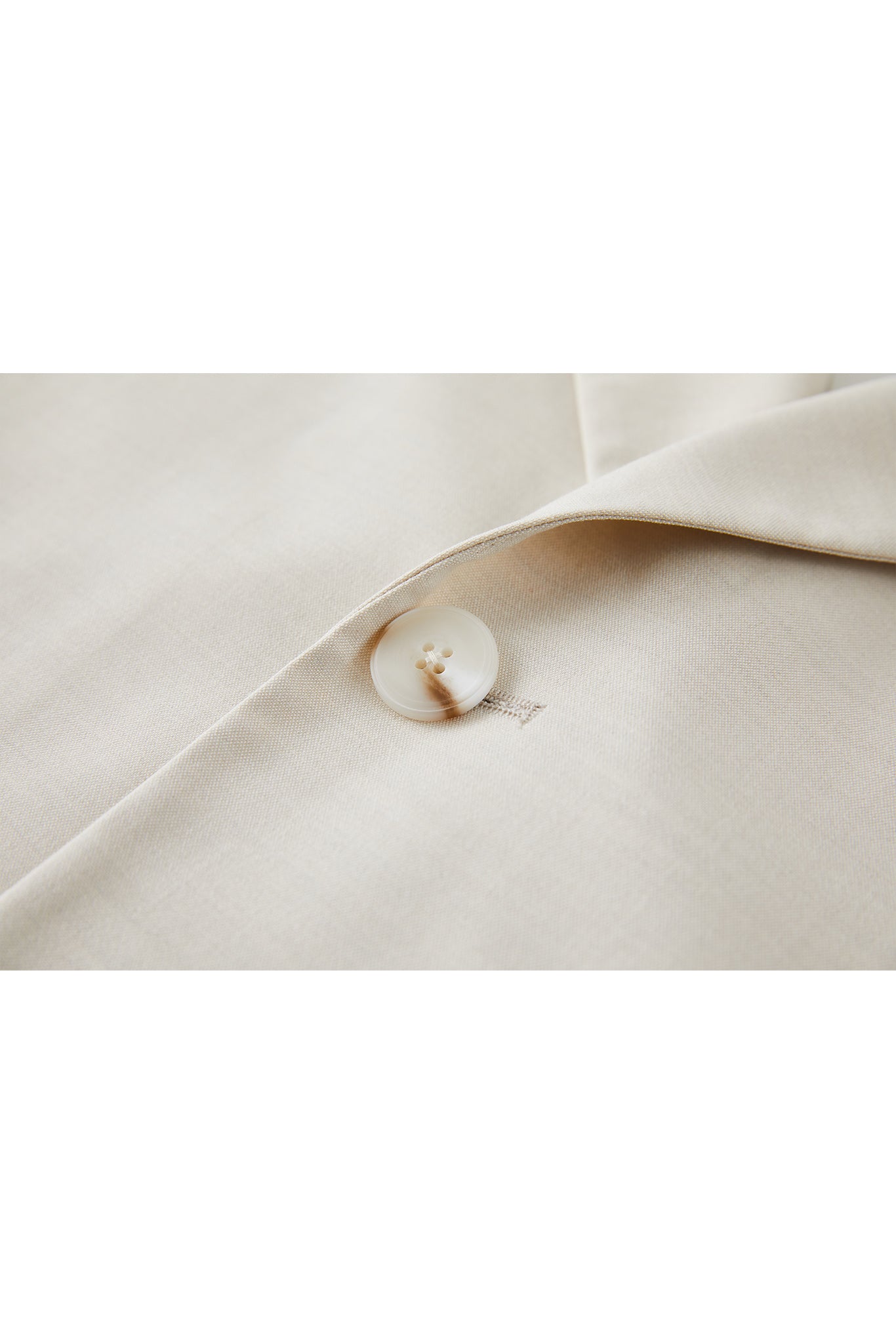 【tageechita】バックオープンドッキングクロップド丈ジレ