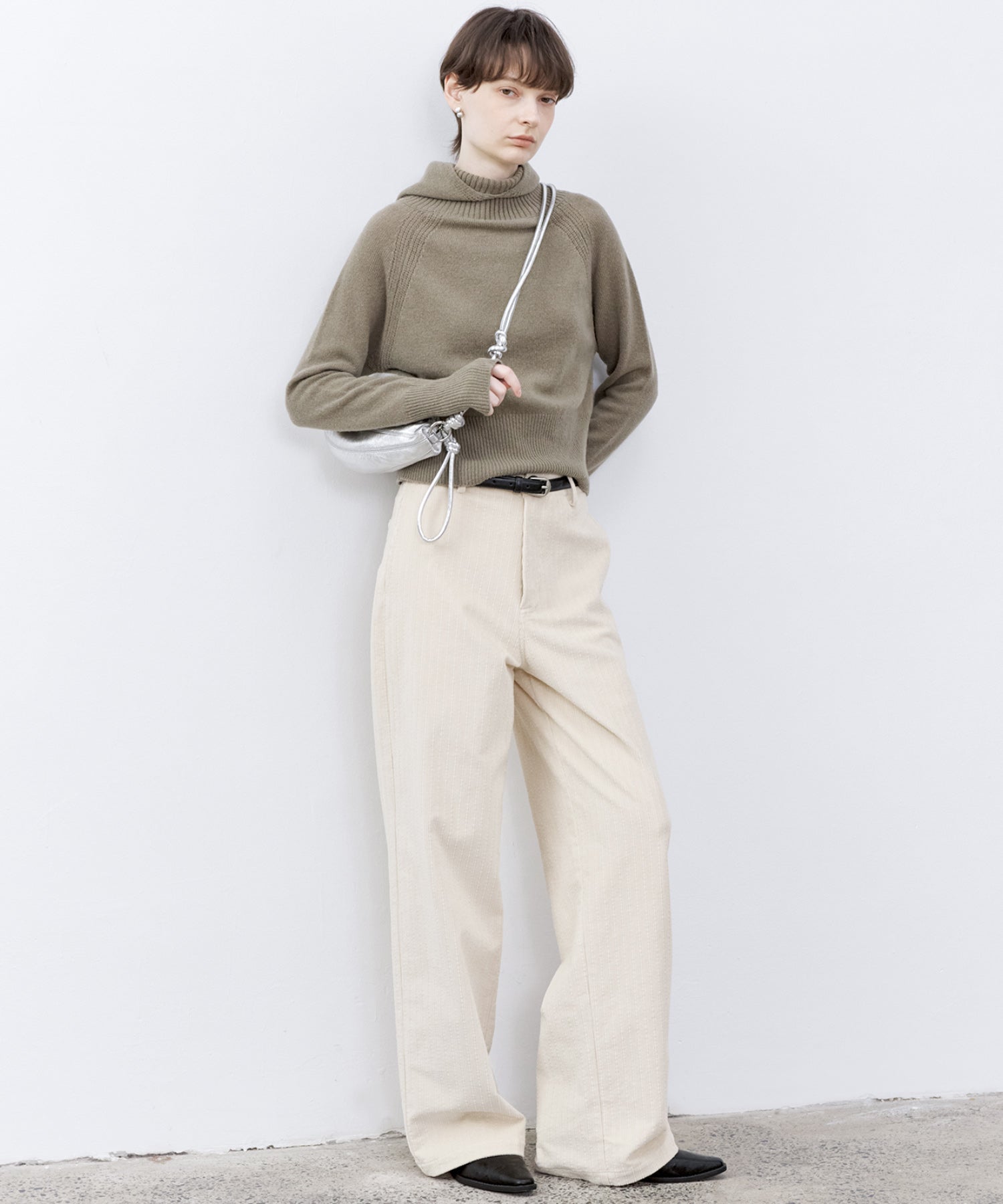 「PRE ORDER」Multi-Stripe Straight Narrow Corduroy Pants