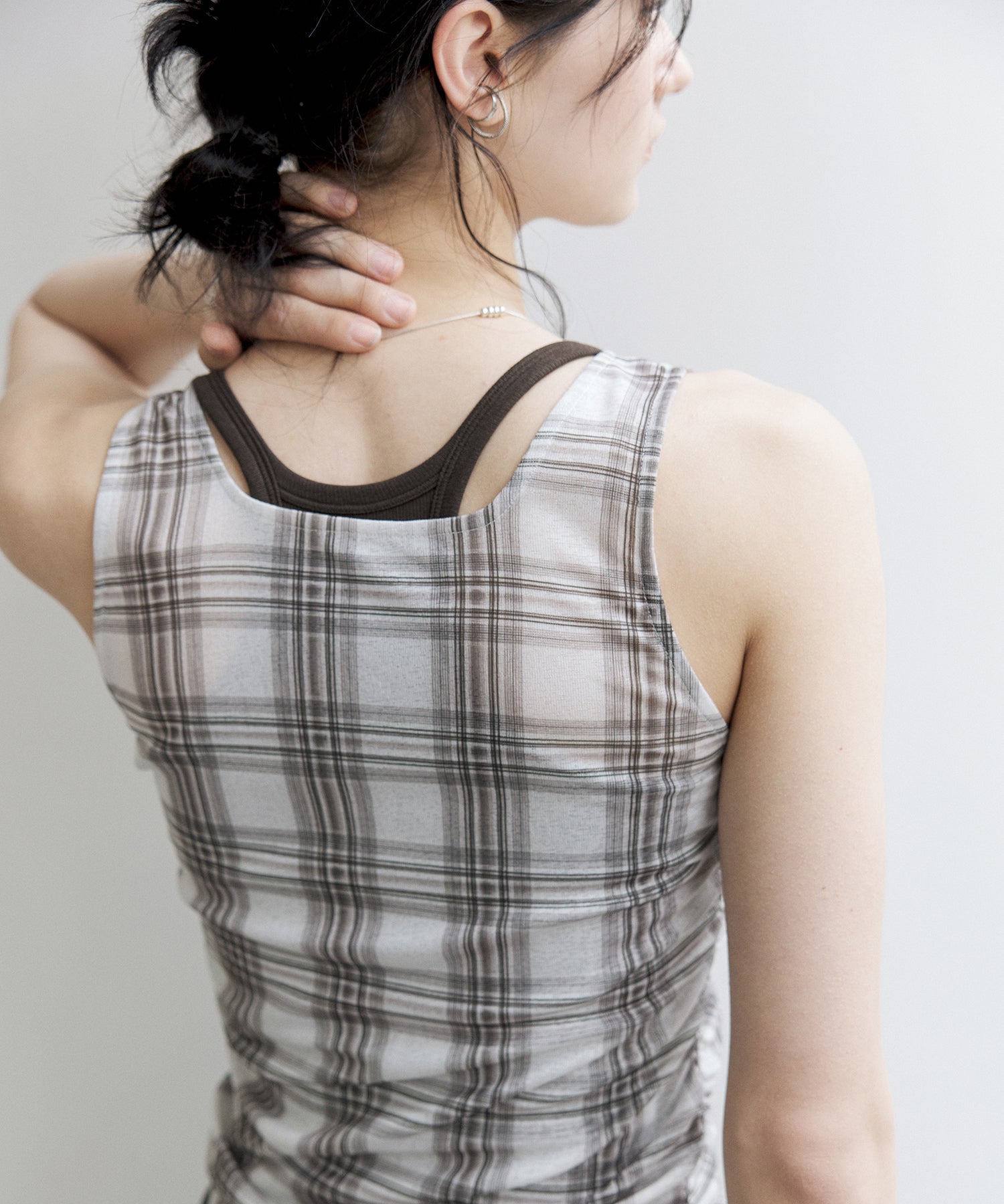 Ruched Checkered Sleeveless Top – Slim Fit Summer Blouse