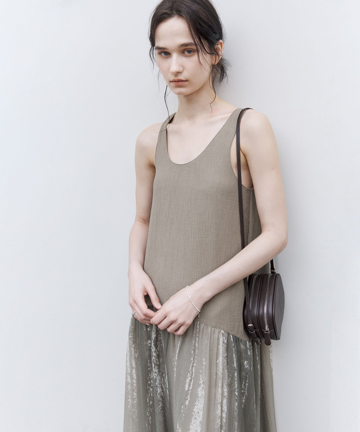 Artistic Light &amp; Shadow Print Sleeveless Dress