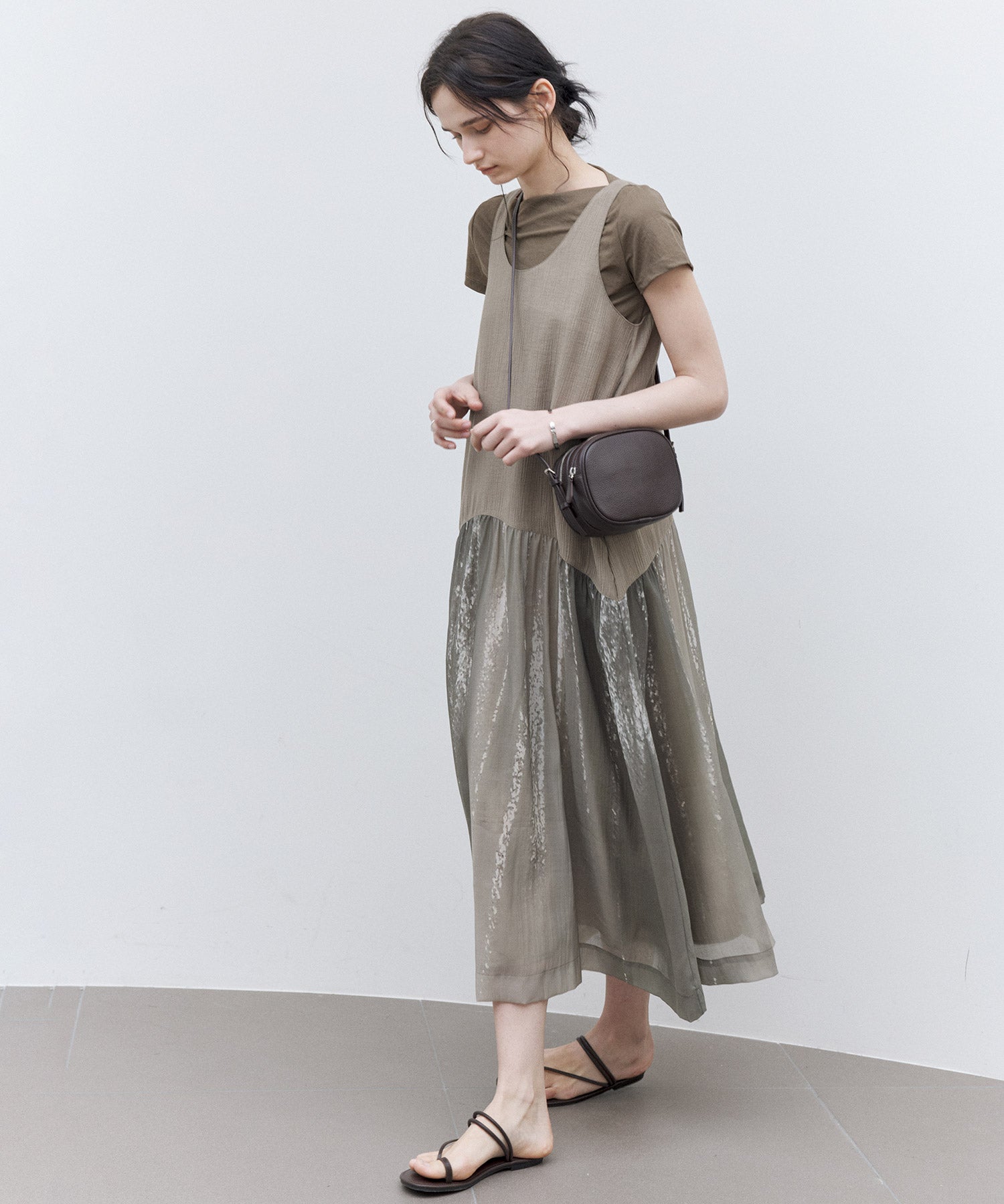 Artistic Light &amp; Shadow Print Sleeveless Dress