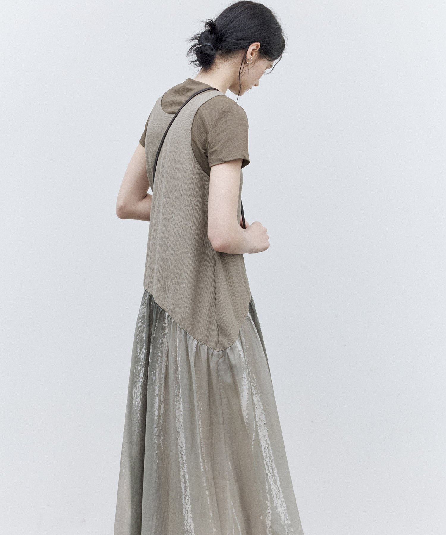 Asymmetric Slim Fit T-Shirt with Boat Neck – Deconstructed Style