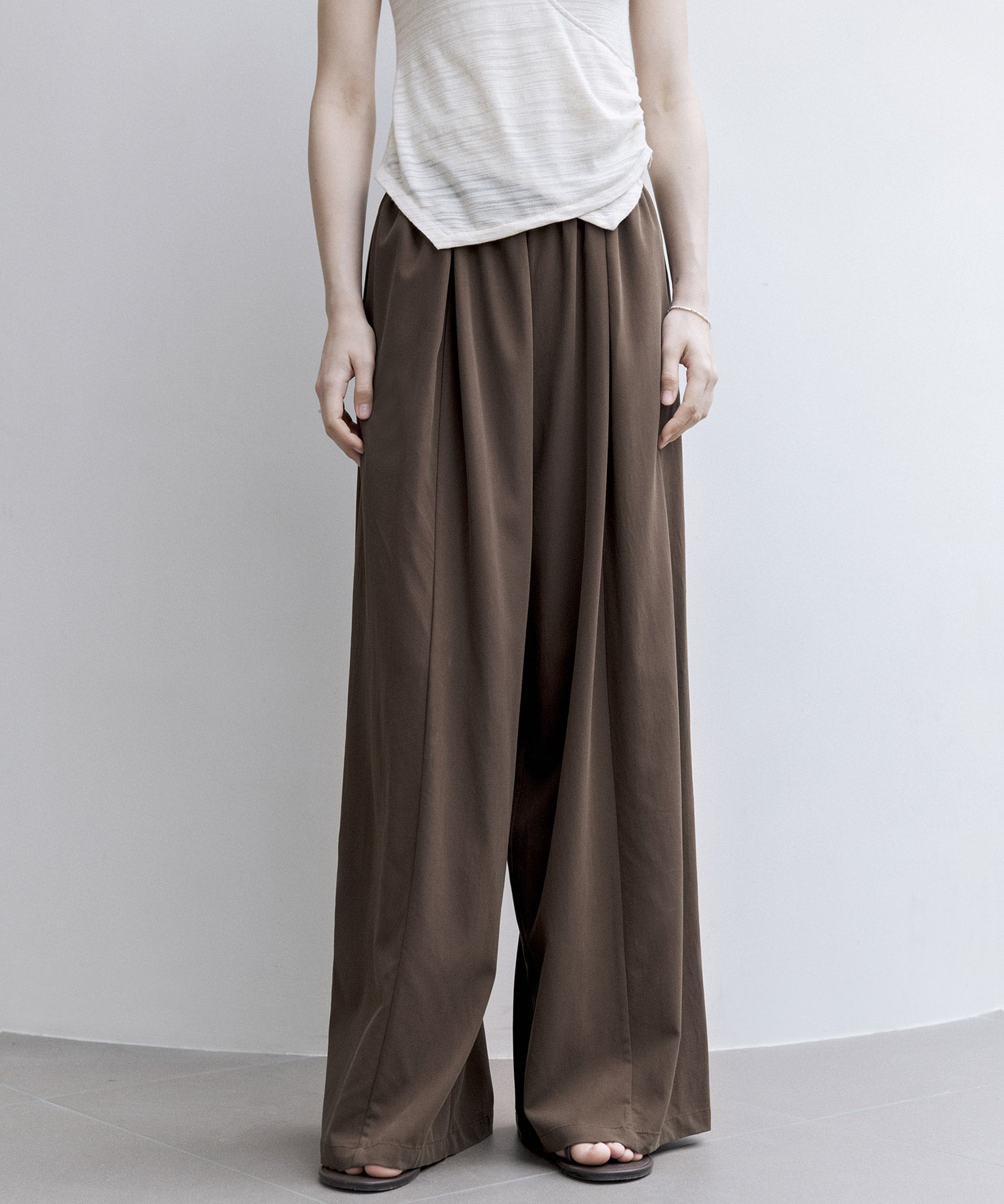 Basic Flowy Wide-Leg Pants