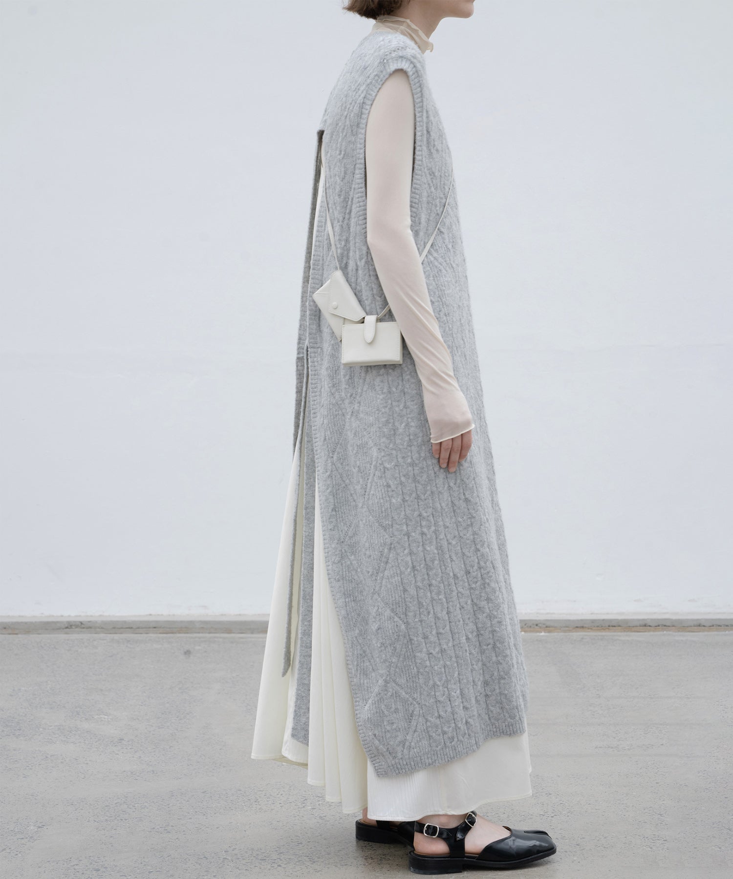 Back Open Cable Knit Long Vest Dress