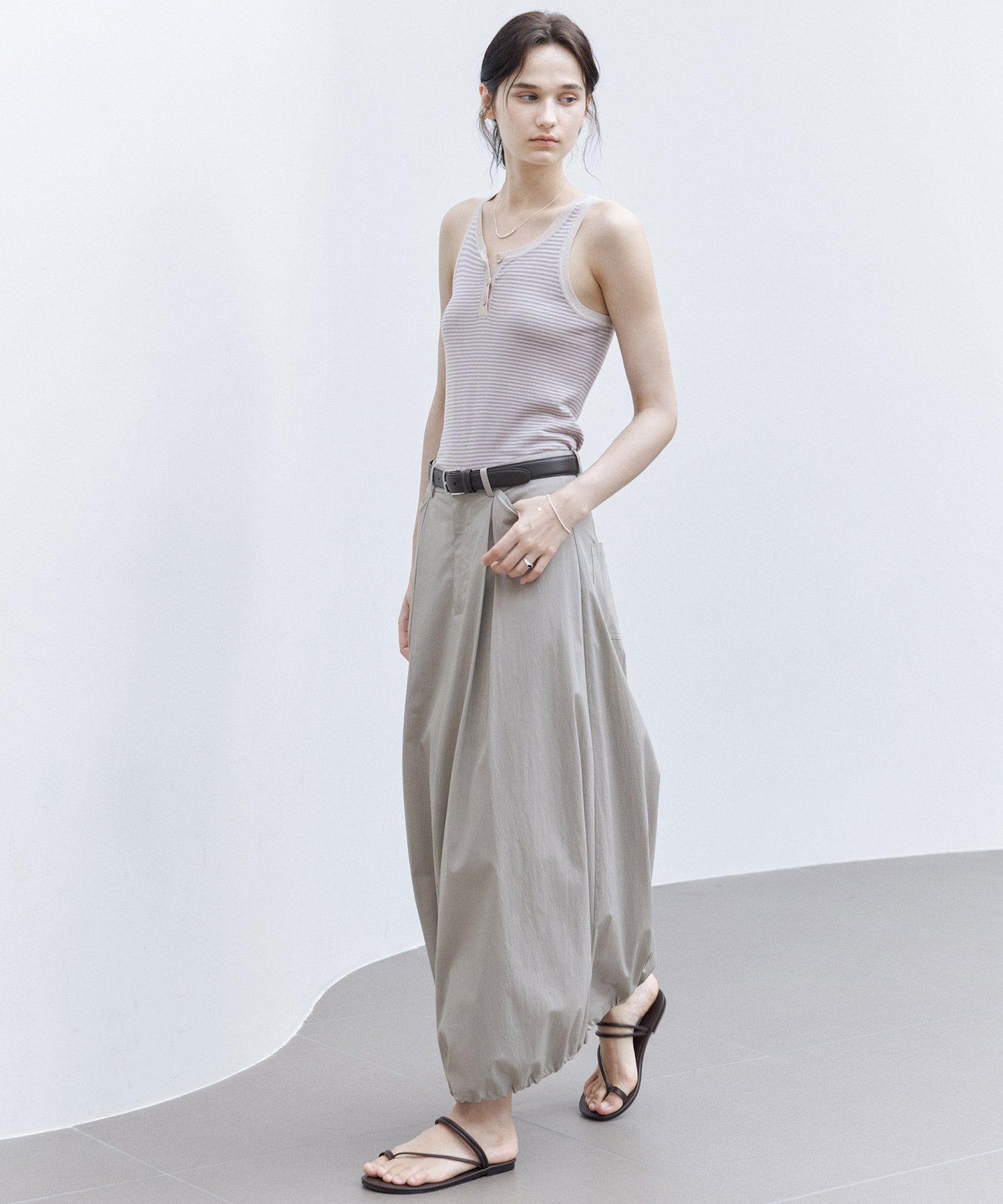 Mid-Rise A-Line Balloon Skirt with Pleated Utility Design