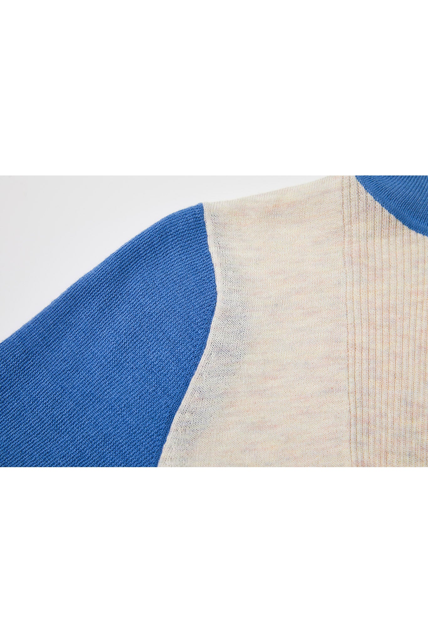 [tageechita] Bicolor high neck wool knit tops