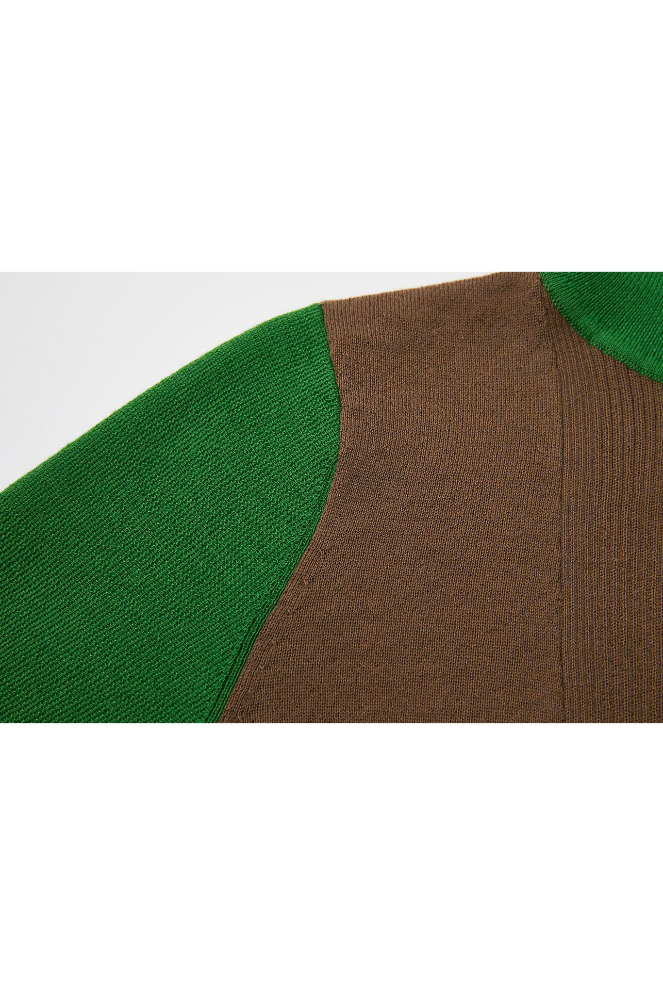 [tageechita] Bicolor high neck wool knit tops