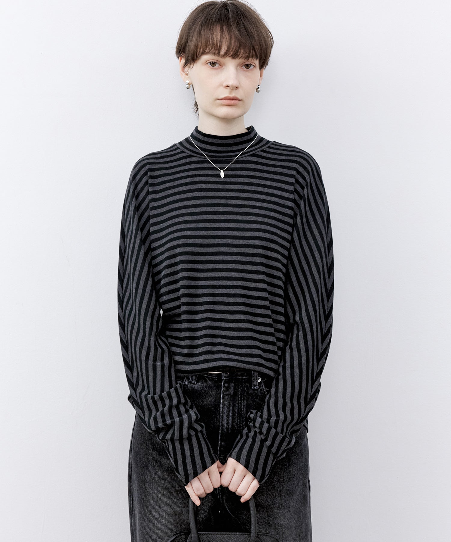 「PRE ORDER」Mock Neck Striped T-Shirt