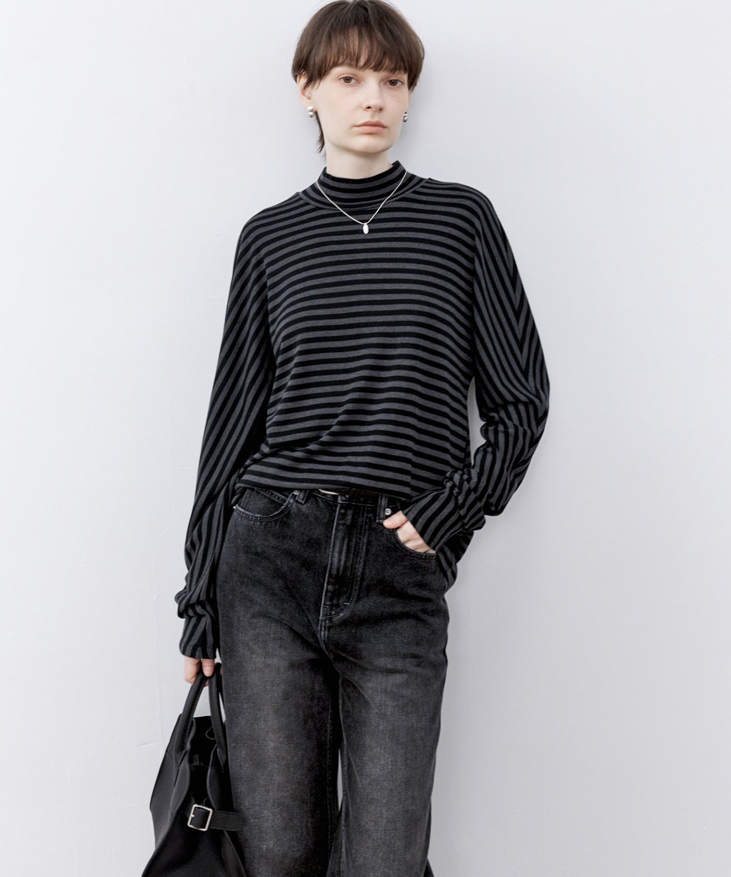 「PRE ORDER」Mock Neck Striped T-Shirt