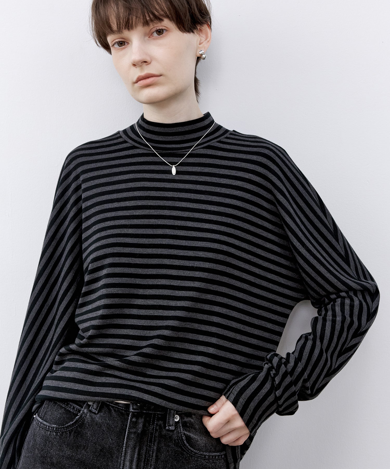 「PRE ORDER」Mock Neck Striped T-Shirt