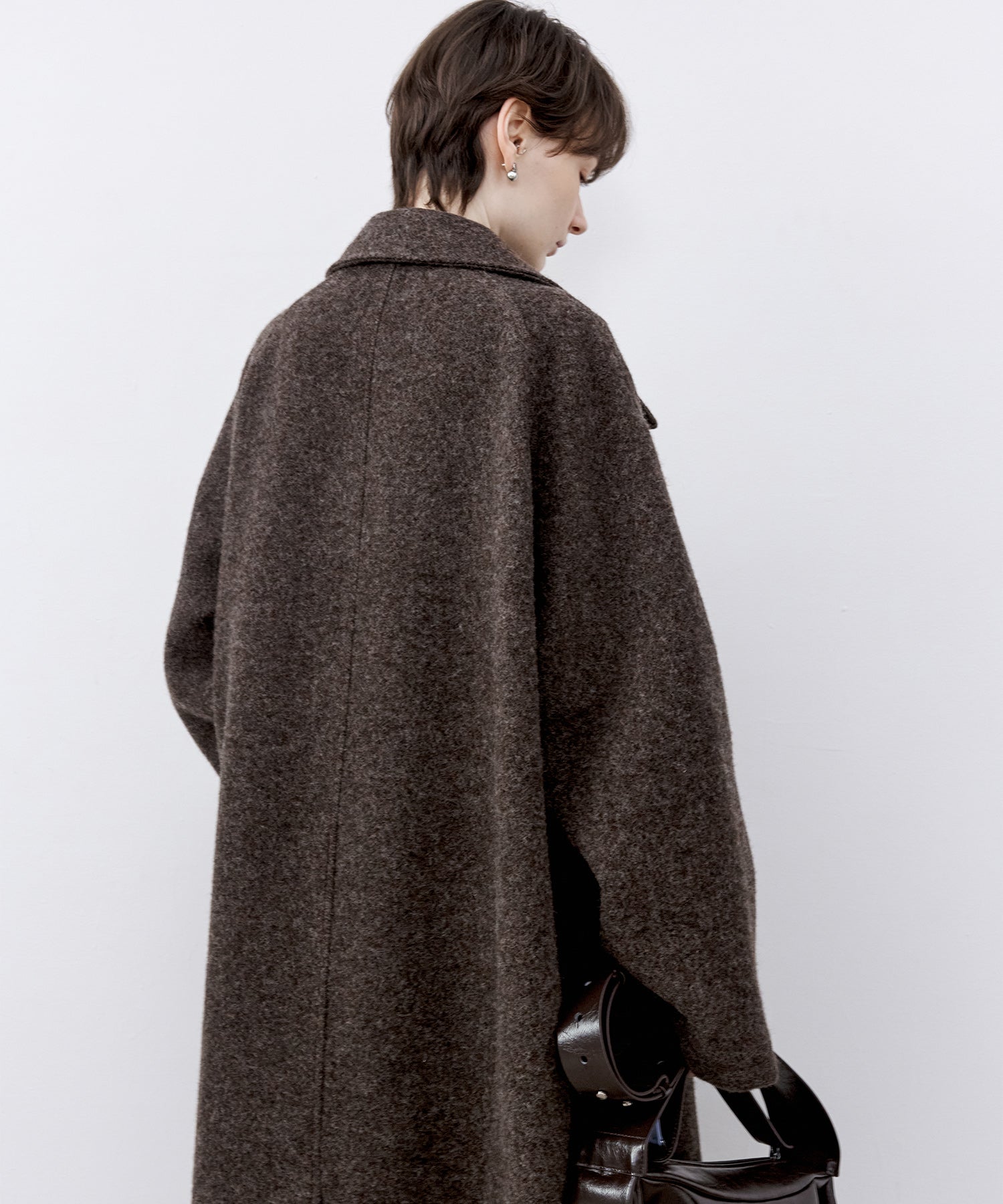 「PRE ORDER」Oversized Wool Chester Coat