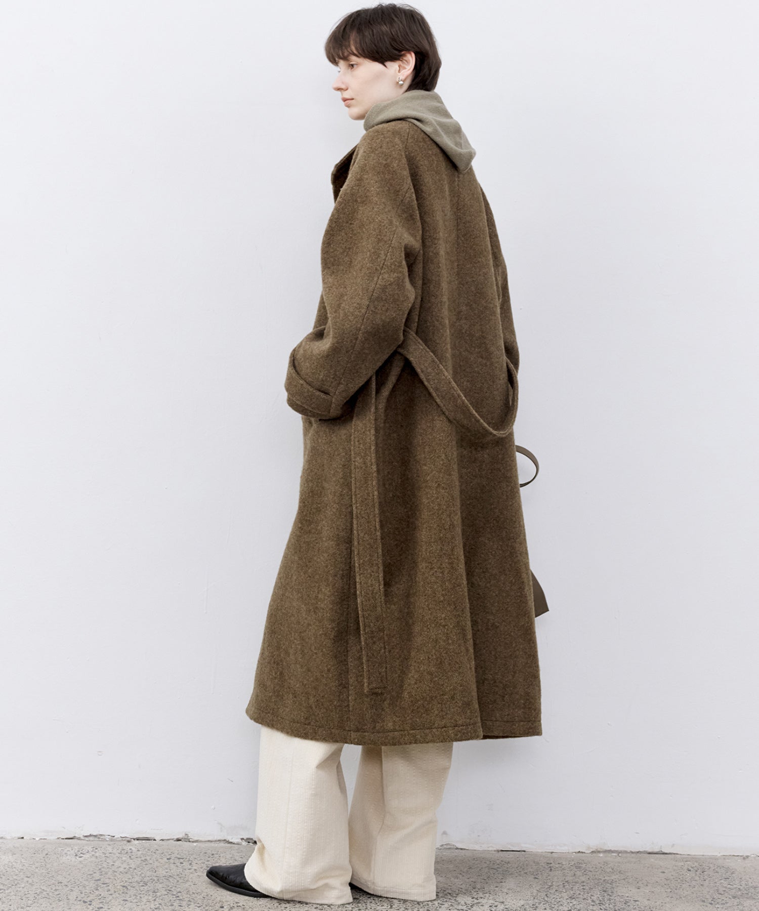 「PRE ORDER」Relaxed Fit Wool Raglan Coat