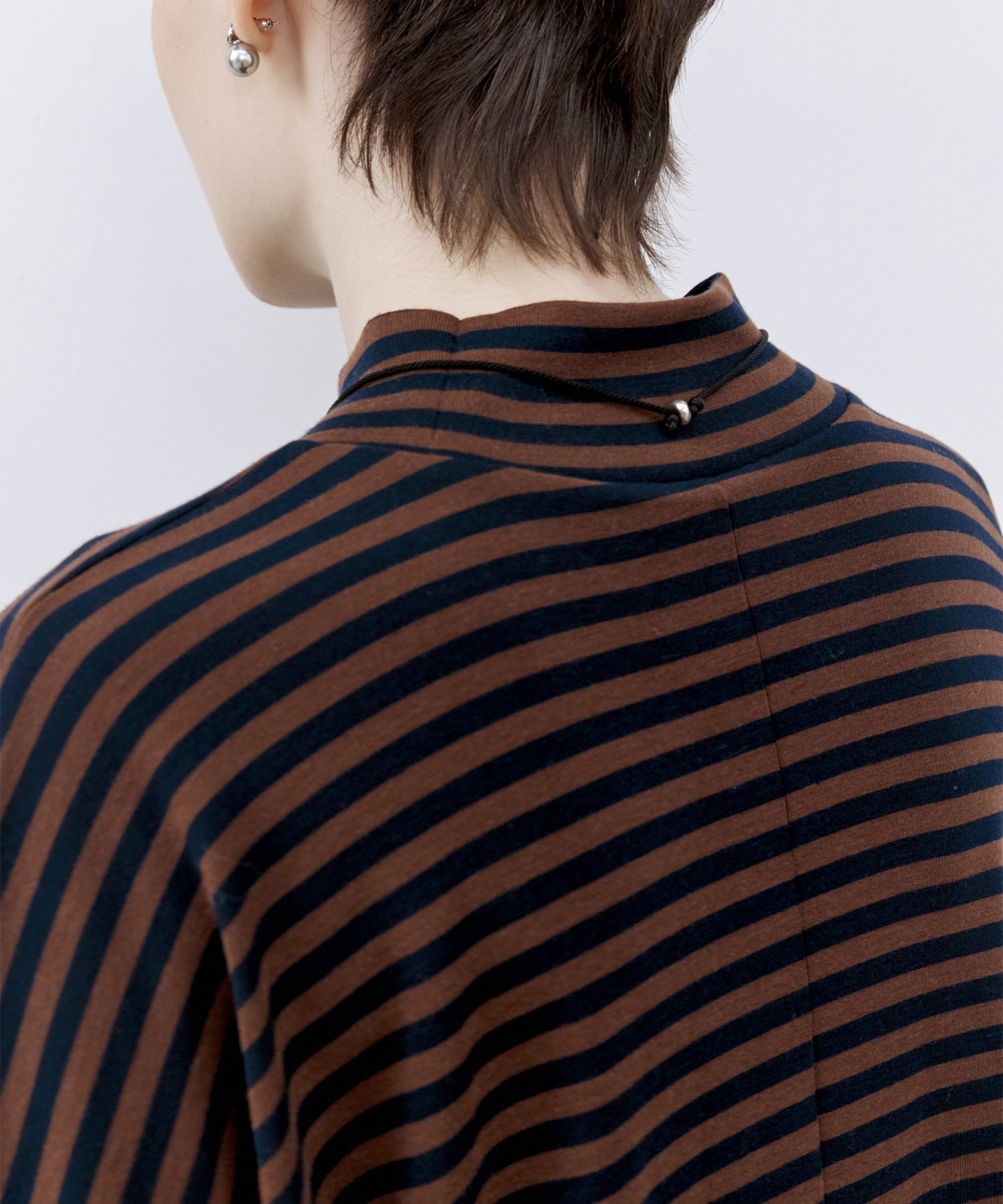 「PRE ORDER」Mock Neck Striped T-Shirt