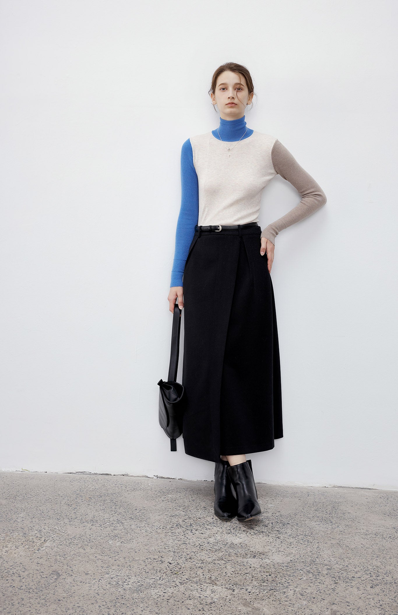 [tageechita] Bicolor high neck wool knit tops