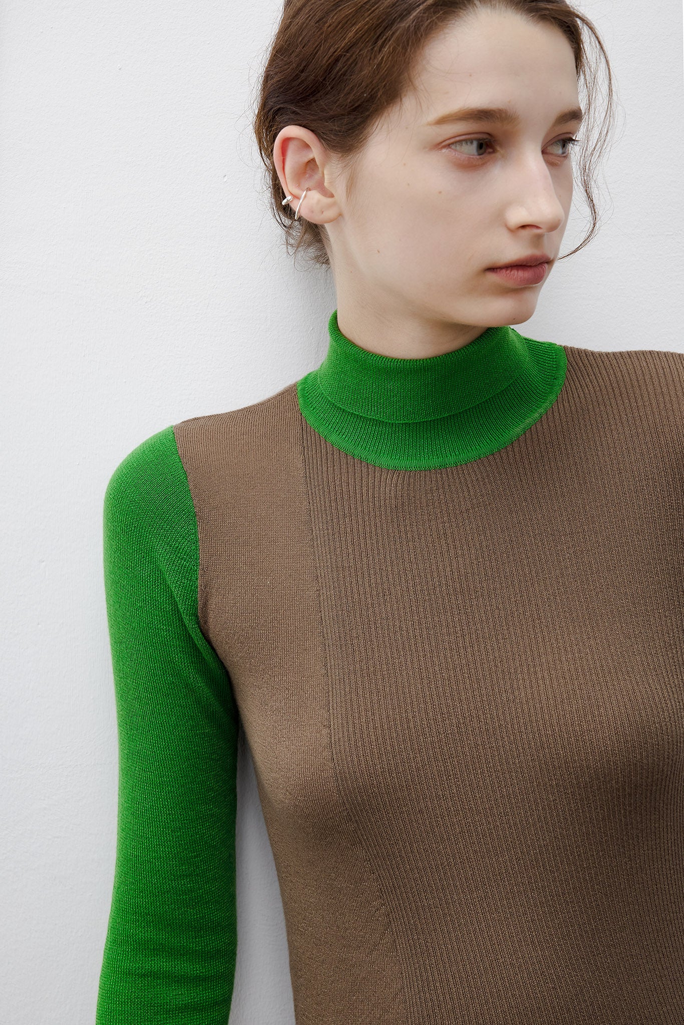 [tageechita] Bicolor high neck wool knit tops