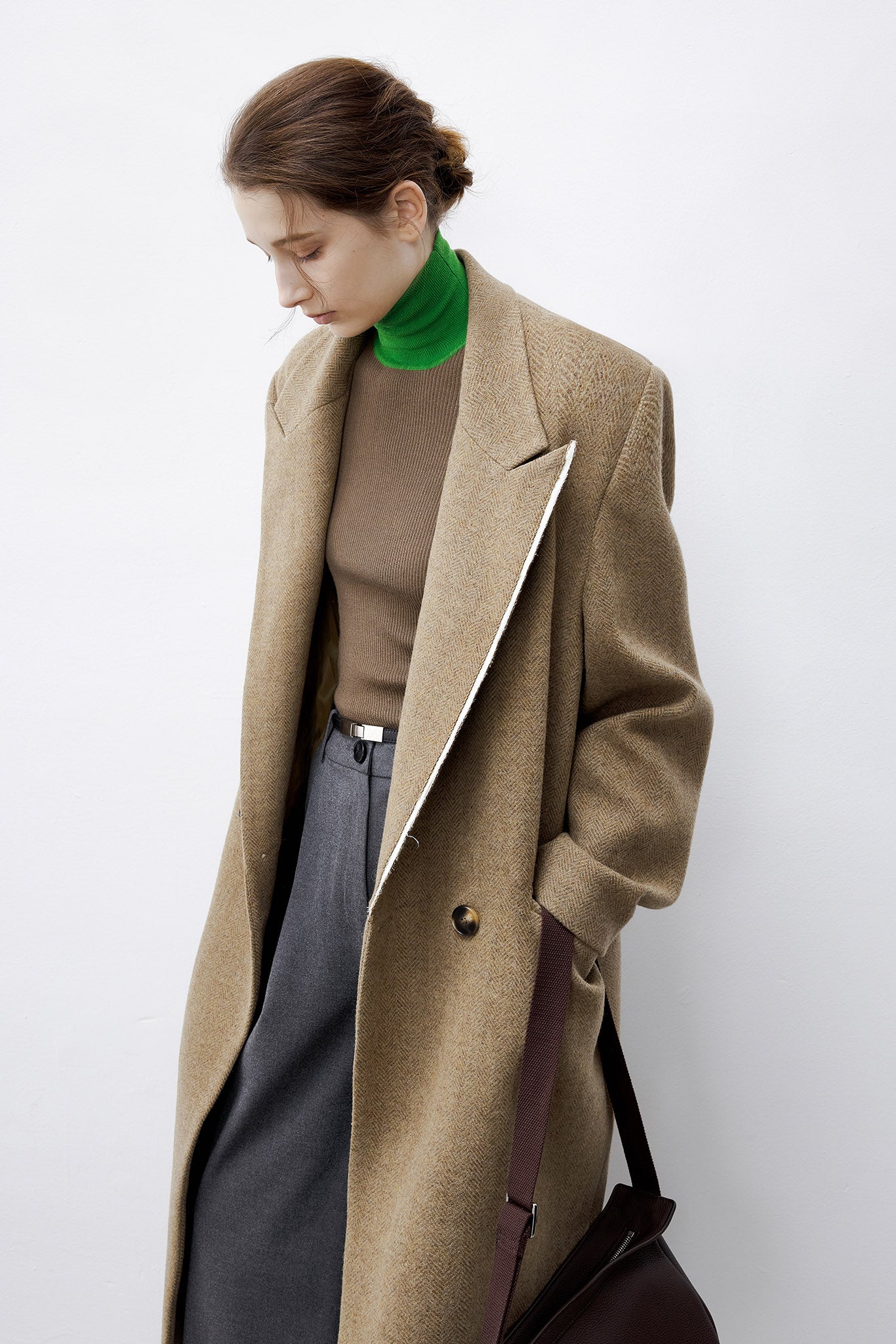 [tageechita] Asymmetric piping long coat