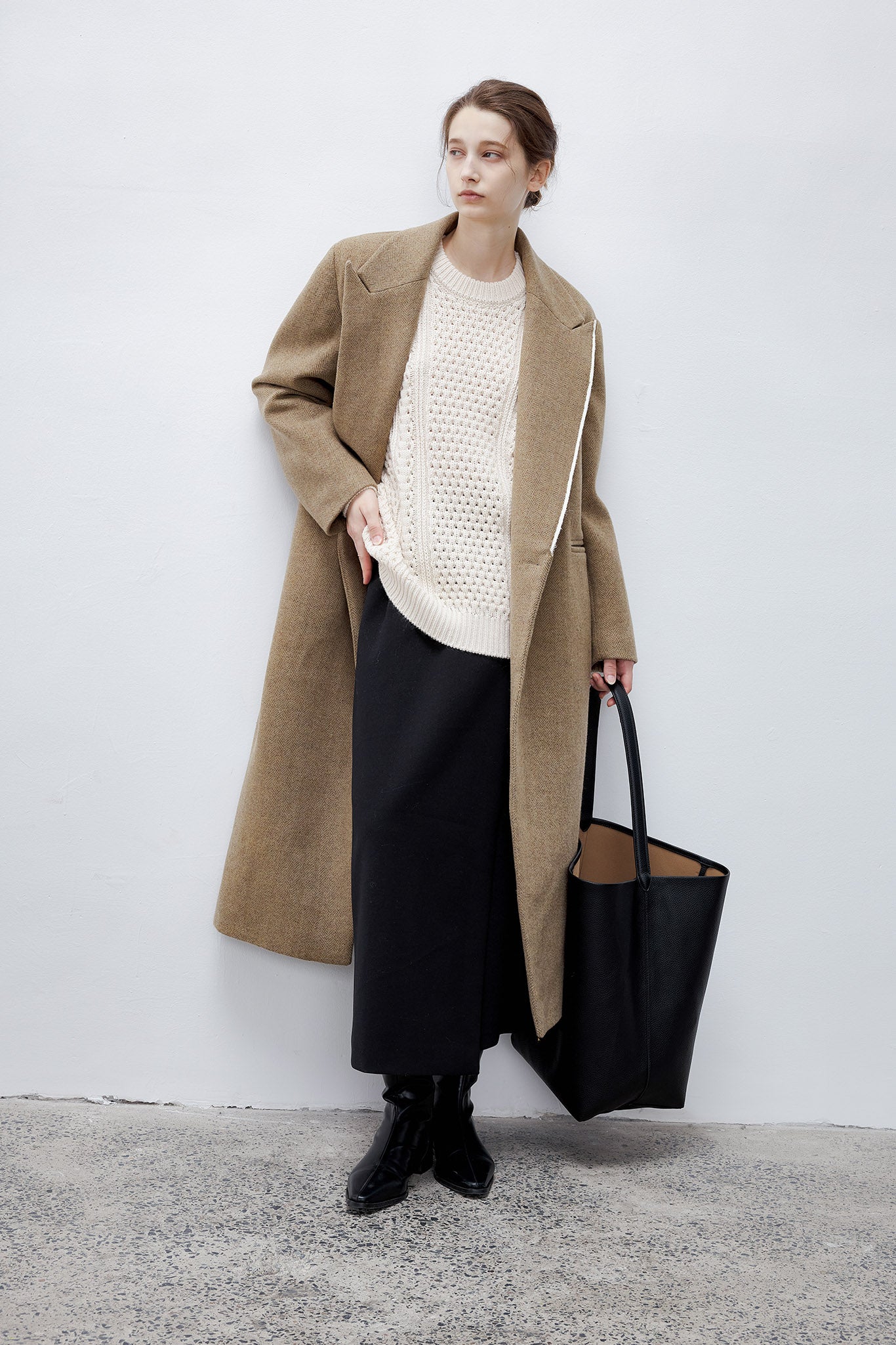 [tageechita] Asymmetric piping long coat