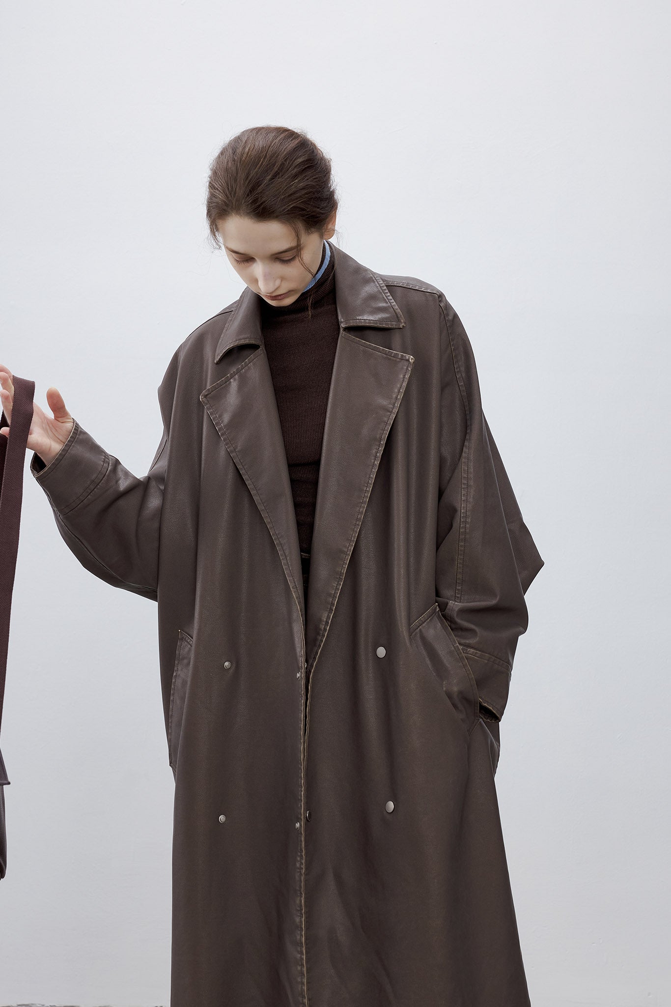 [tageechita] Over silhouette leather long coat